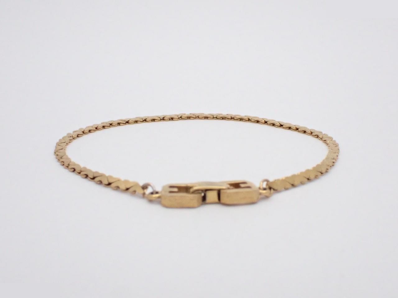 Other items in the line: Precious metal bracelets and bangles (metal), wrist circumference approximately 19.5 cm. — view 2