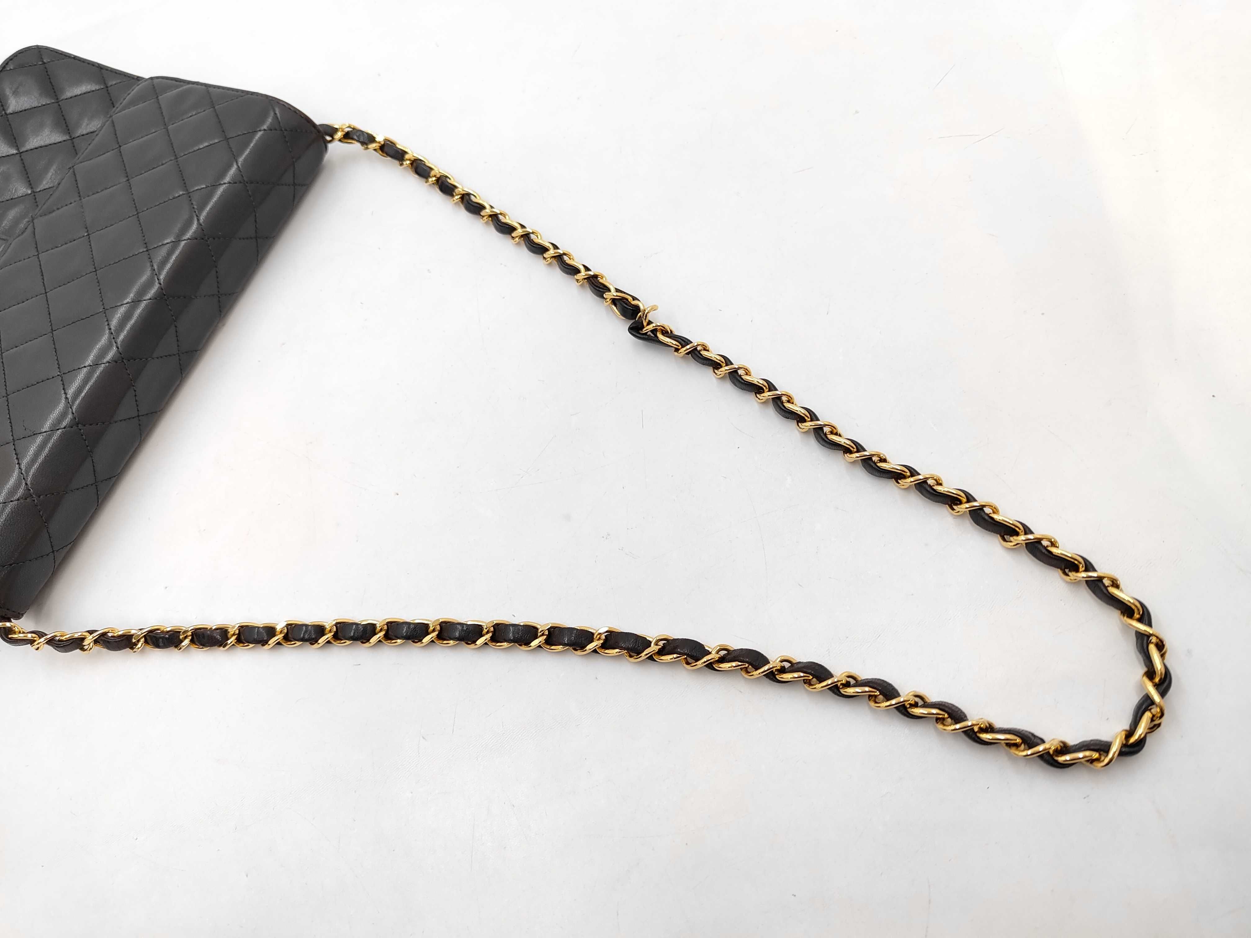 Matelassé Vintage Chain Shoulder Bag — view 3
