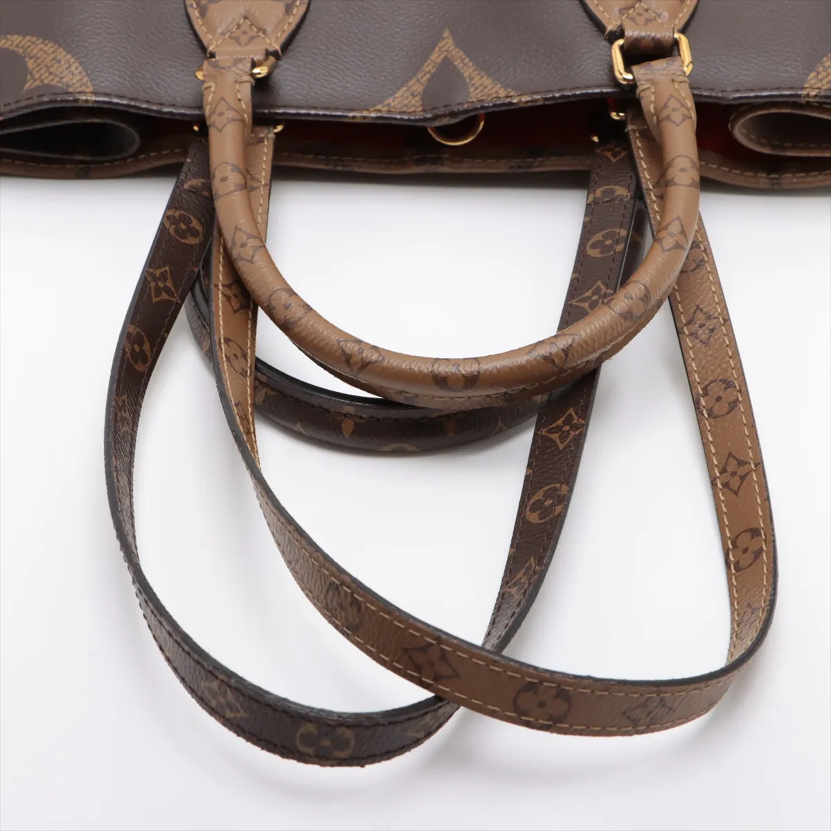 Giant Monogram Reverse OnTheGo MM M45039 FX0260 Brown (RFID detected) — view 5