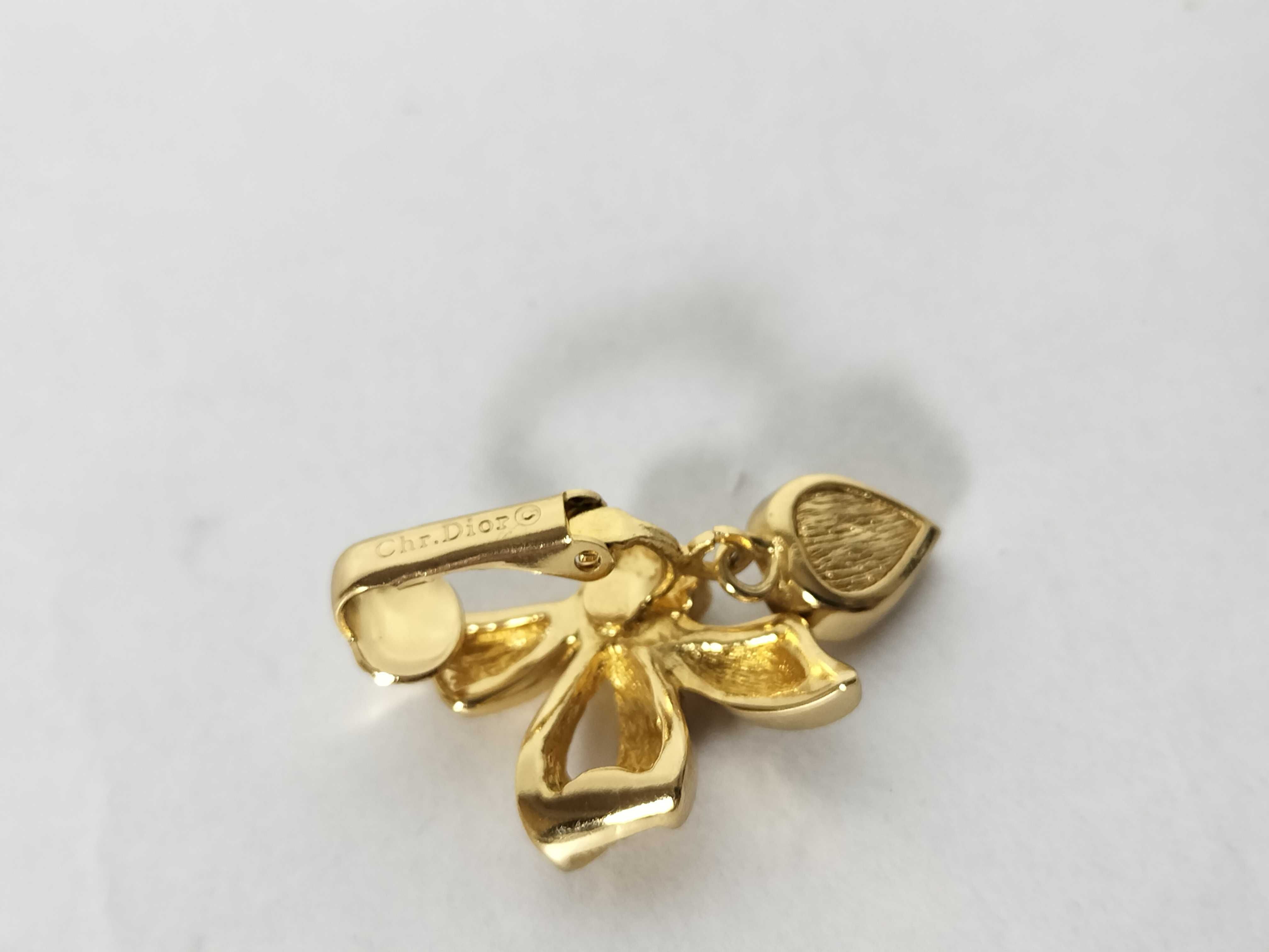 earrings, gold earrings. — view 3