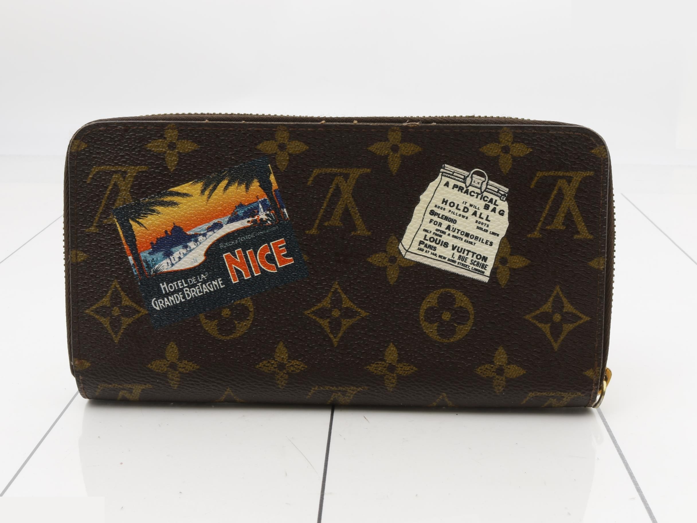 Zippy Wallet My LV World Tour — view 2