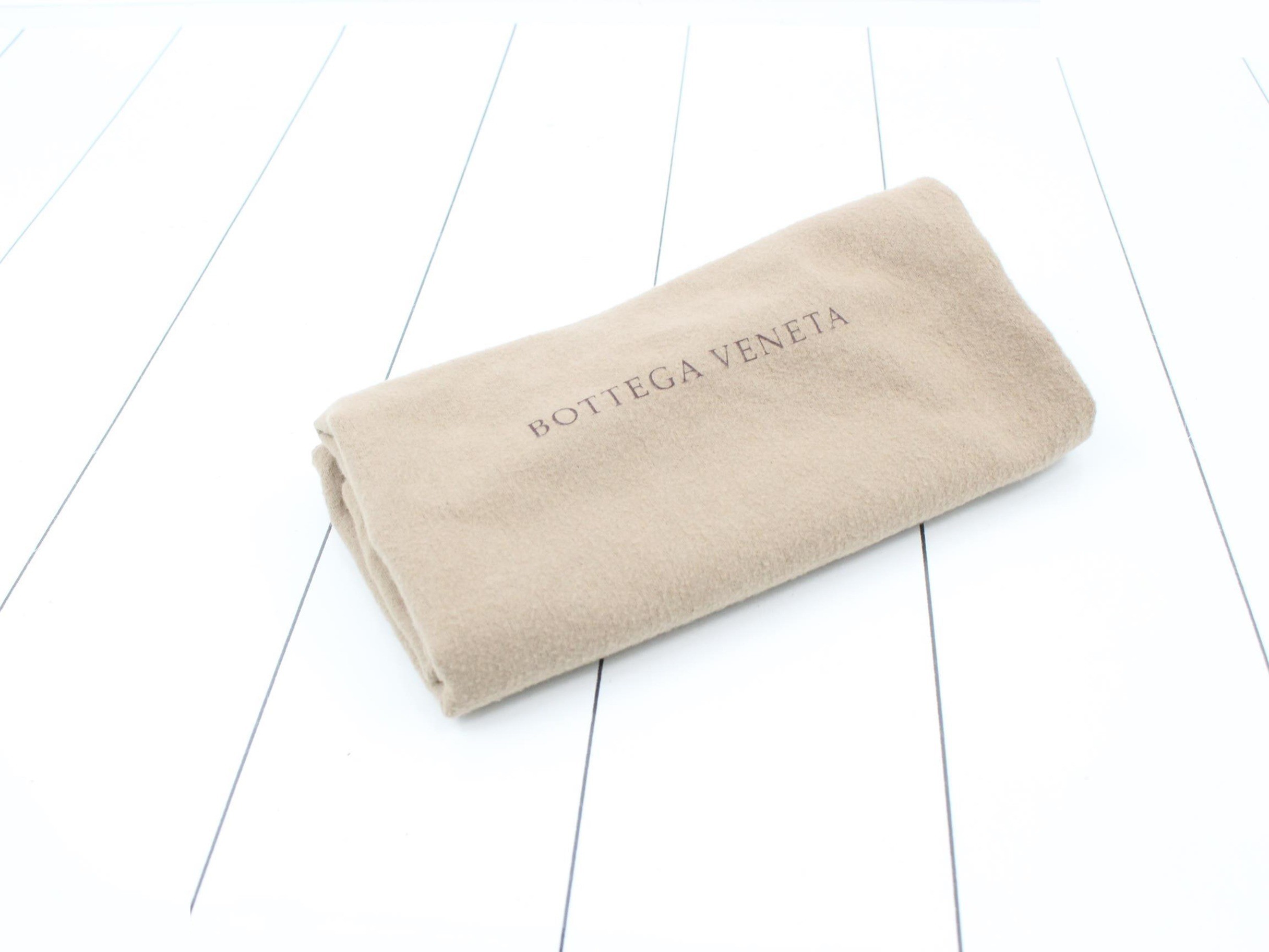Intrecciato (bag) - Shoulder bag - Brown — view 7