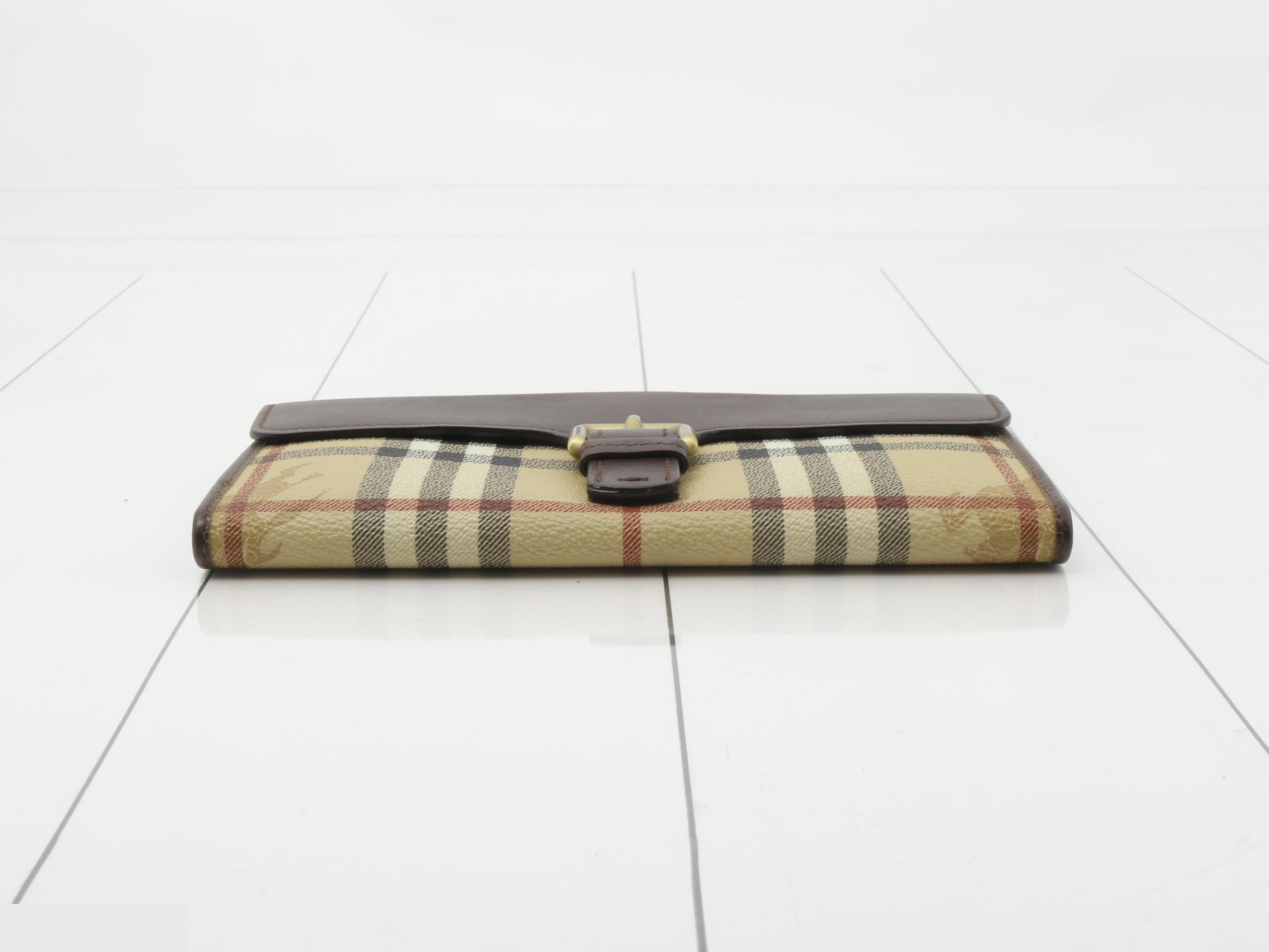 London Long Wallet, Check Pattern, PVC — view 3