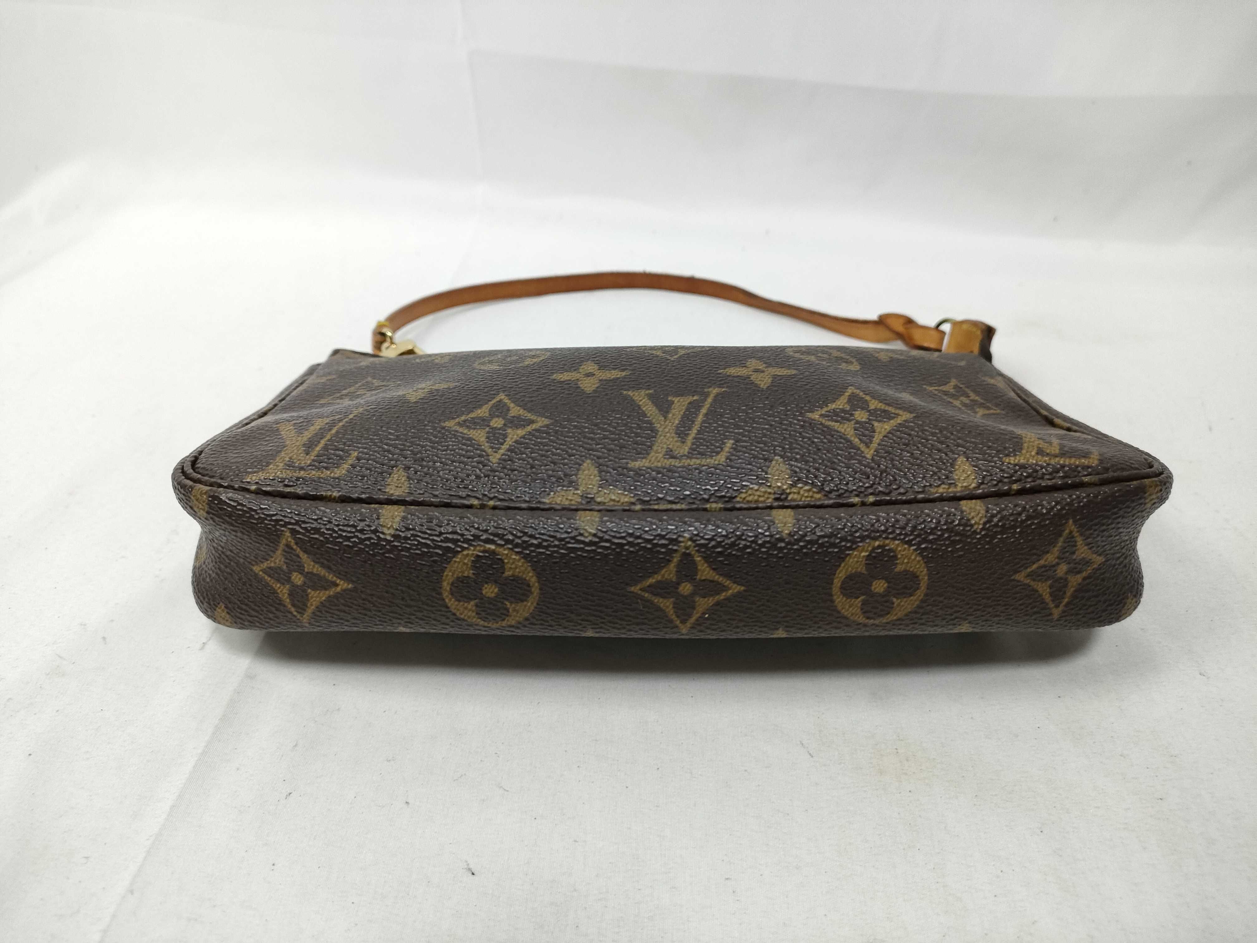 Monogram Louis Vuitton Monogram Accessoire Pouch — view 3