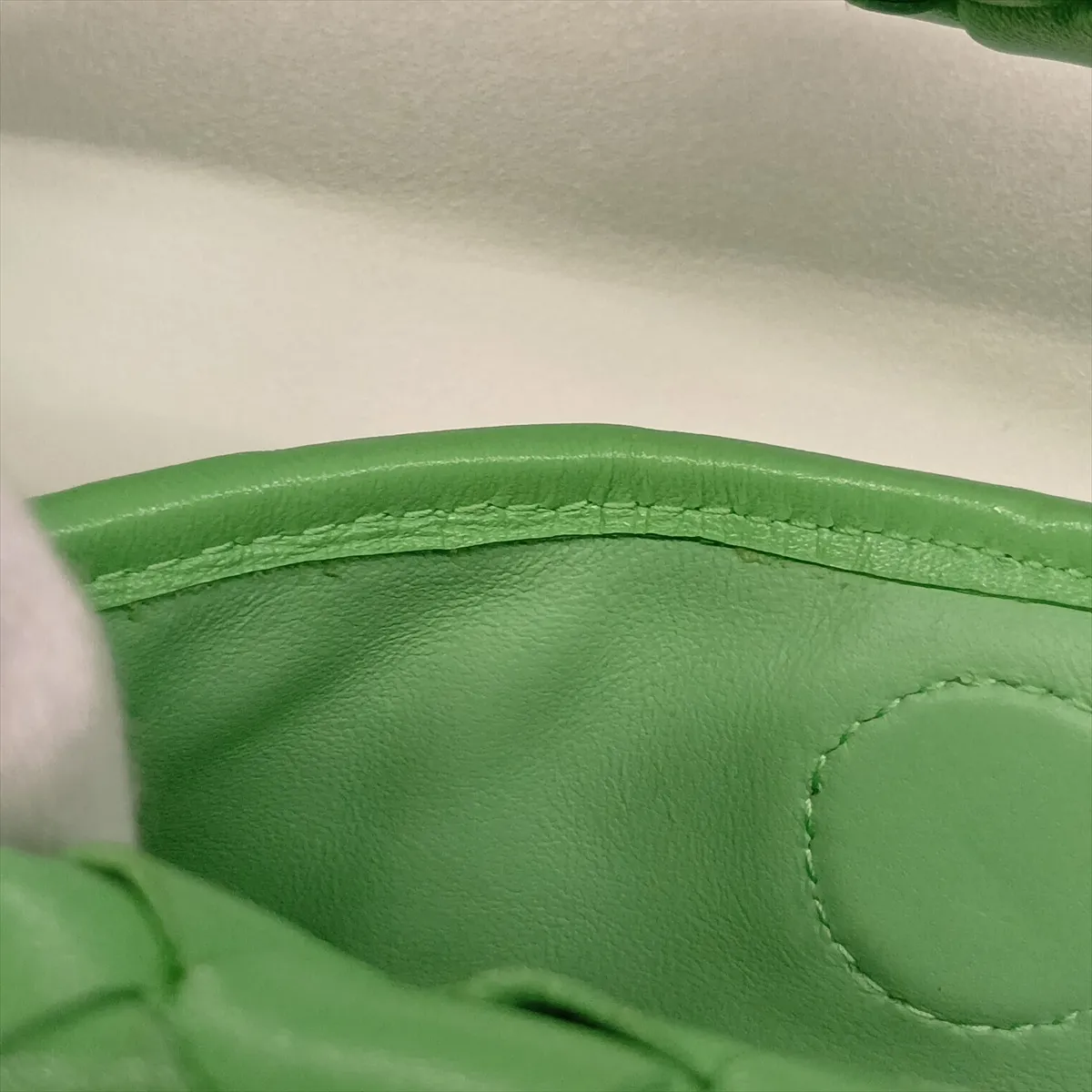 Intrecciato Small Hop Leather Shoulder Bag, Green — view 14