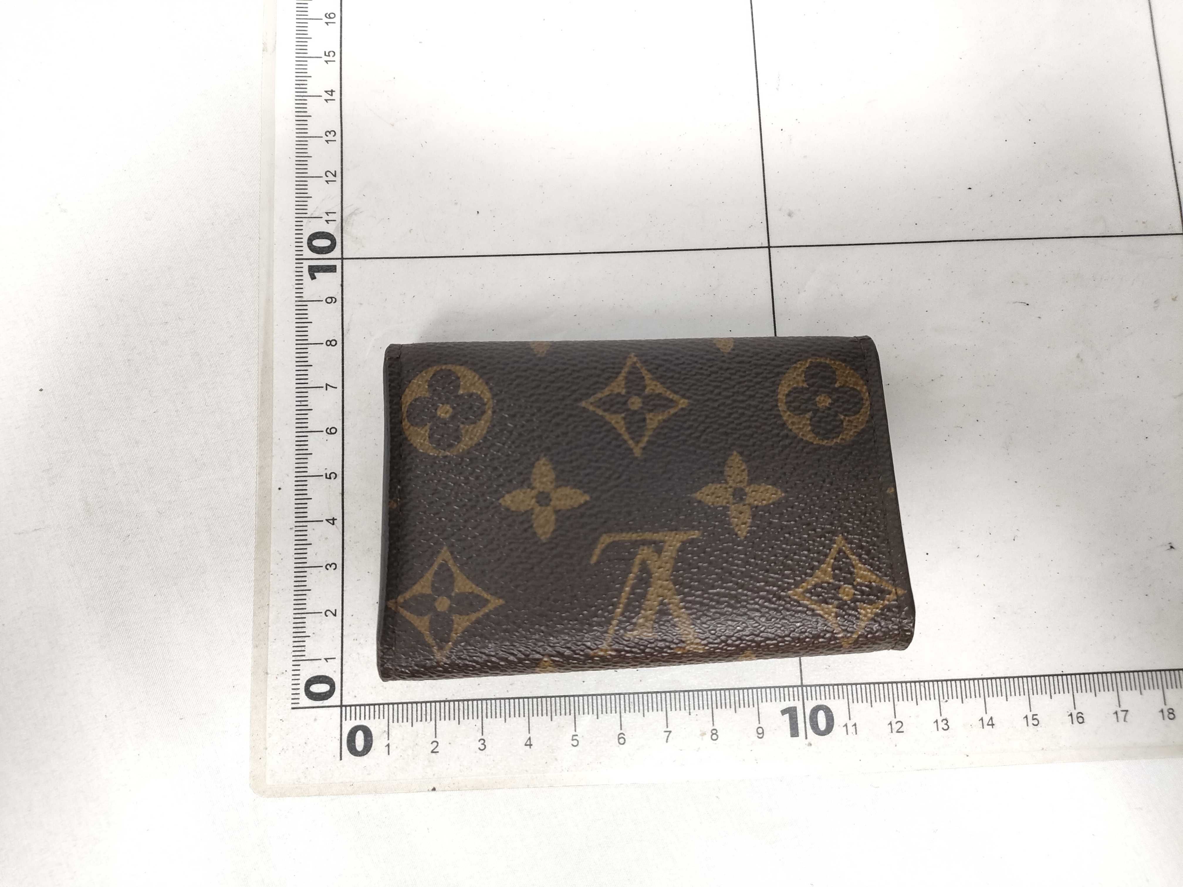 Monogram Vuitton Key Case — view 2