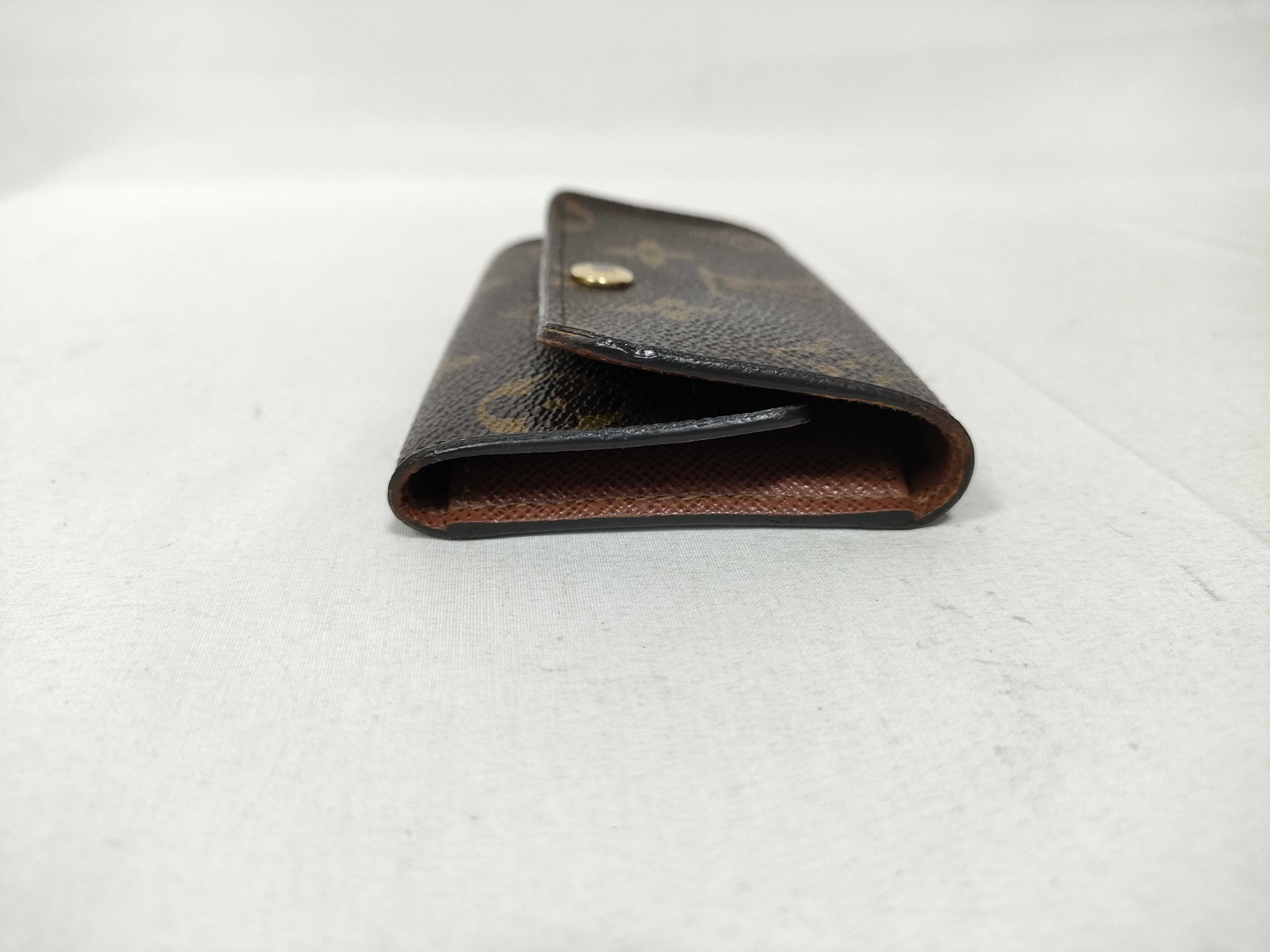 Monogram Vuitton Key Case — view 5