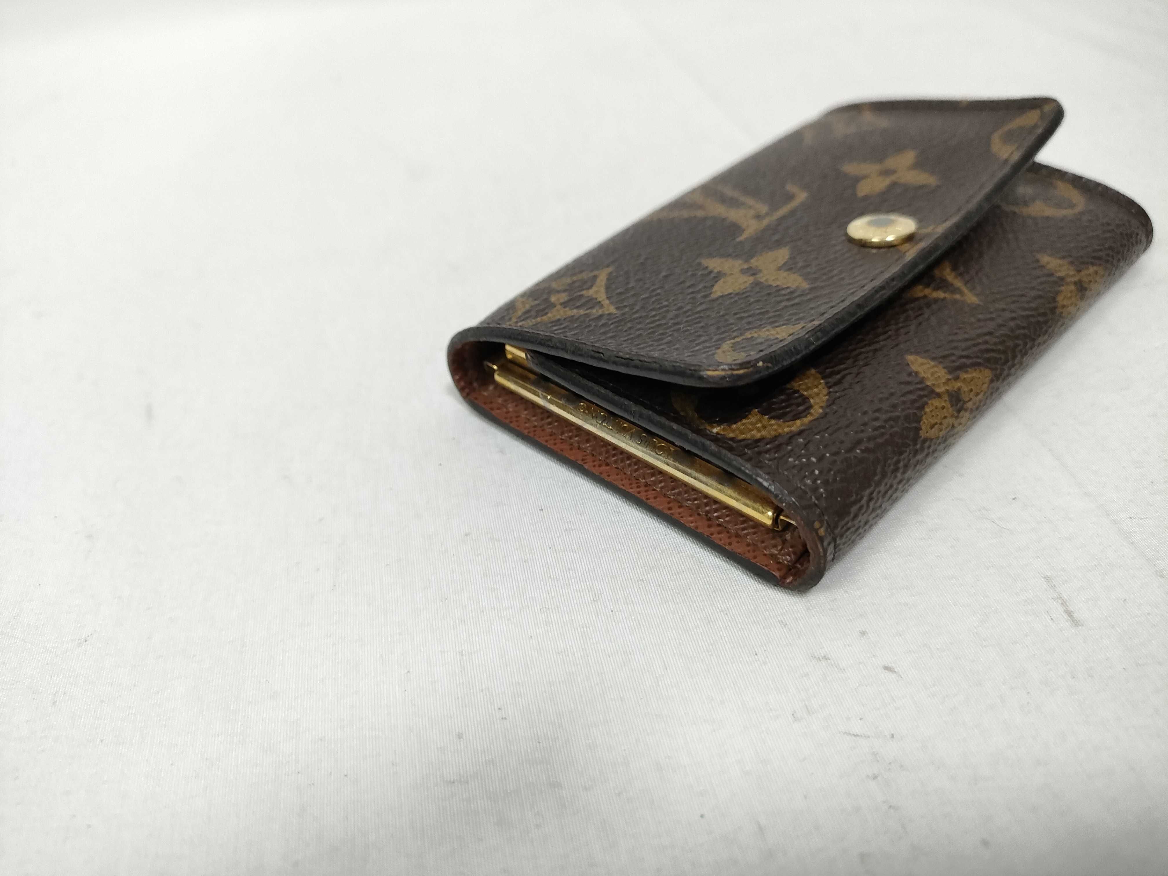 Monogram Vuitton Key Case — view 7