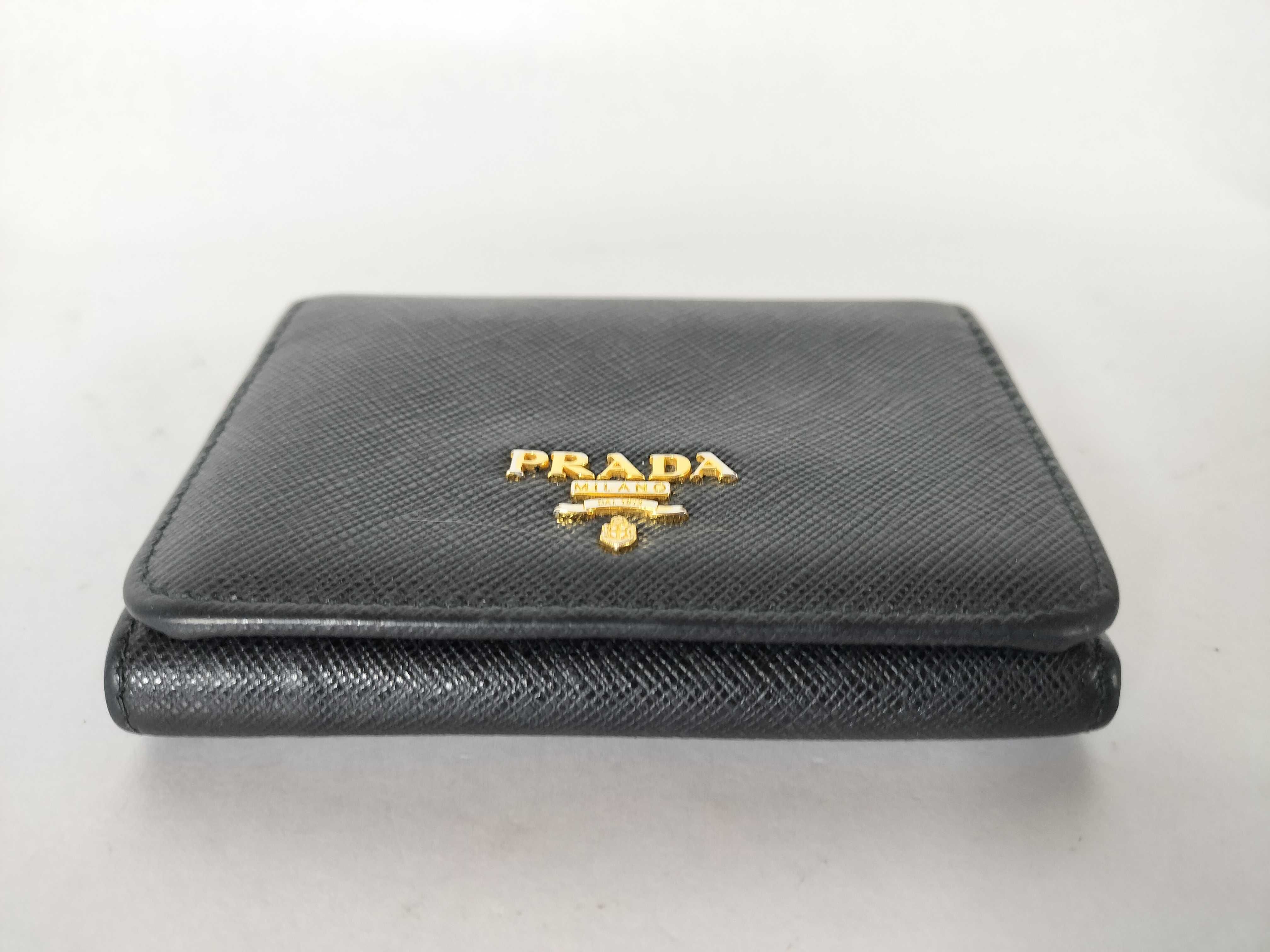 Saffiano Tri-fold Wallet (IY8186) — view 4