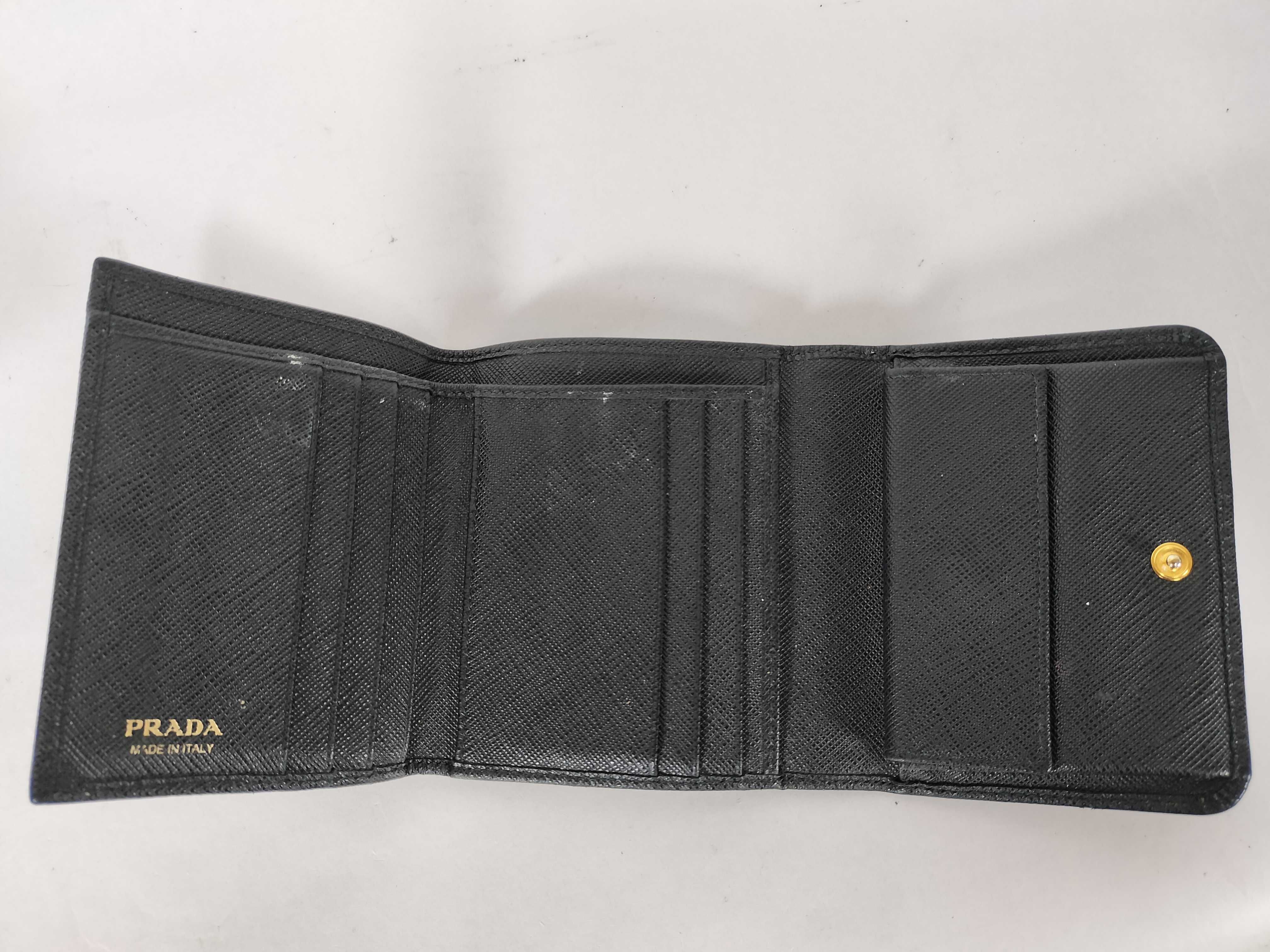 Saffiano Tri-fold Wallet (IY8186) — view 7