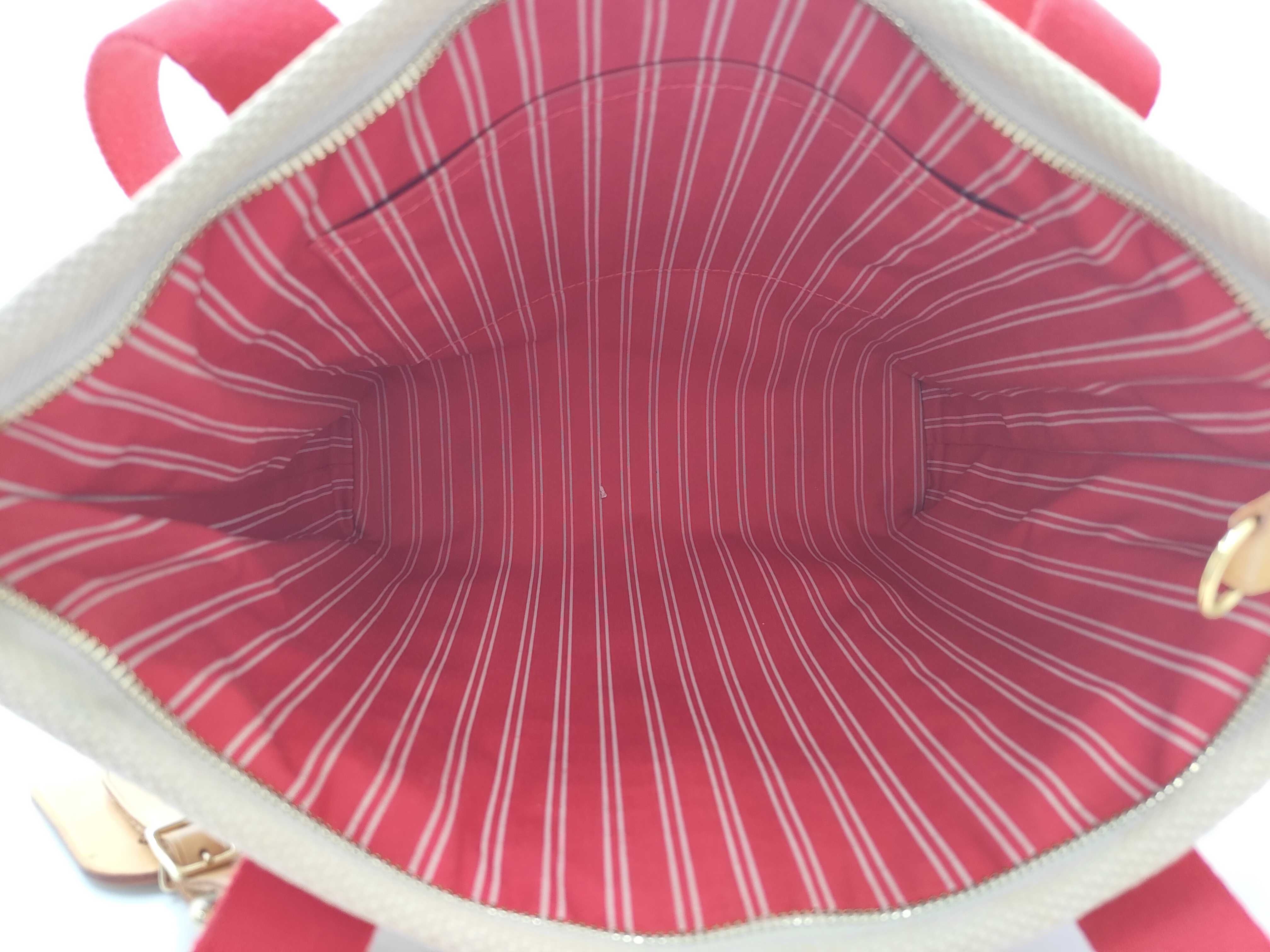 Antigua Cabas MM Handbag — view 8