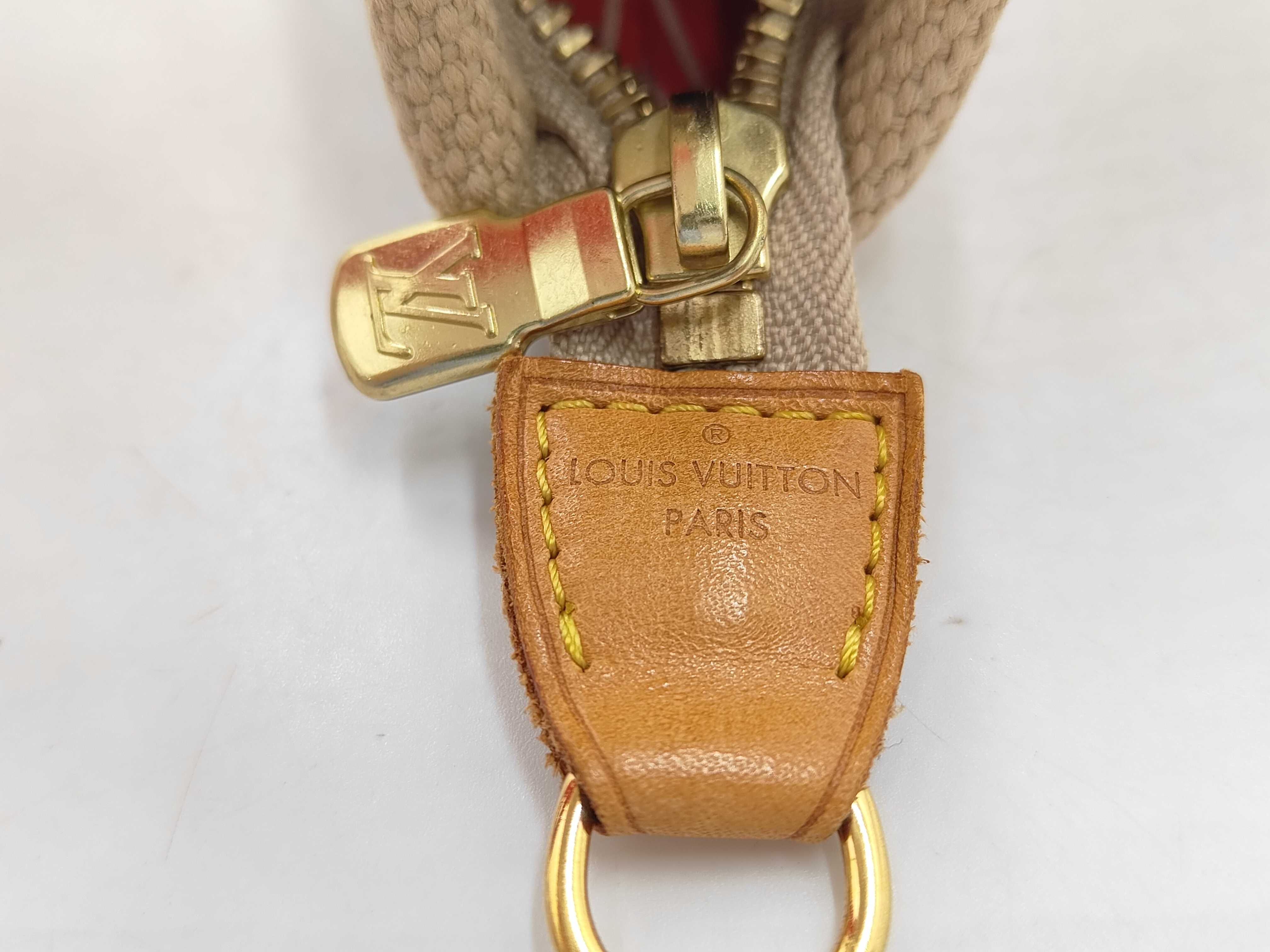 Antigua Cabas MM Handbag — view 10