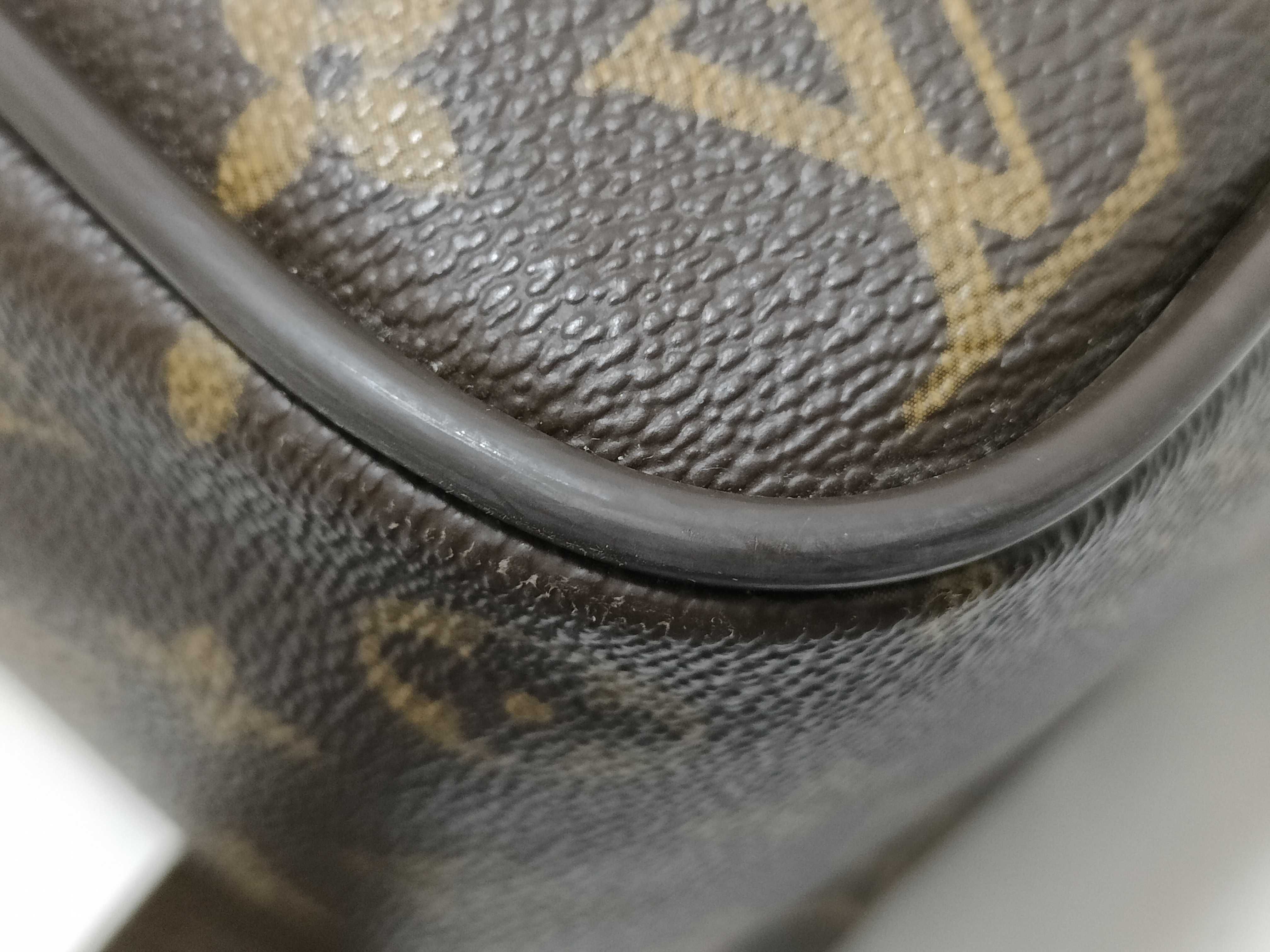 Monogram KR- Monogram Agal M23252 Brown Shoulder Bag — view 10