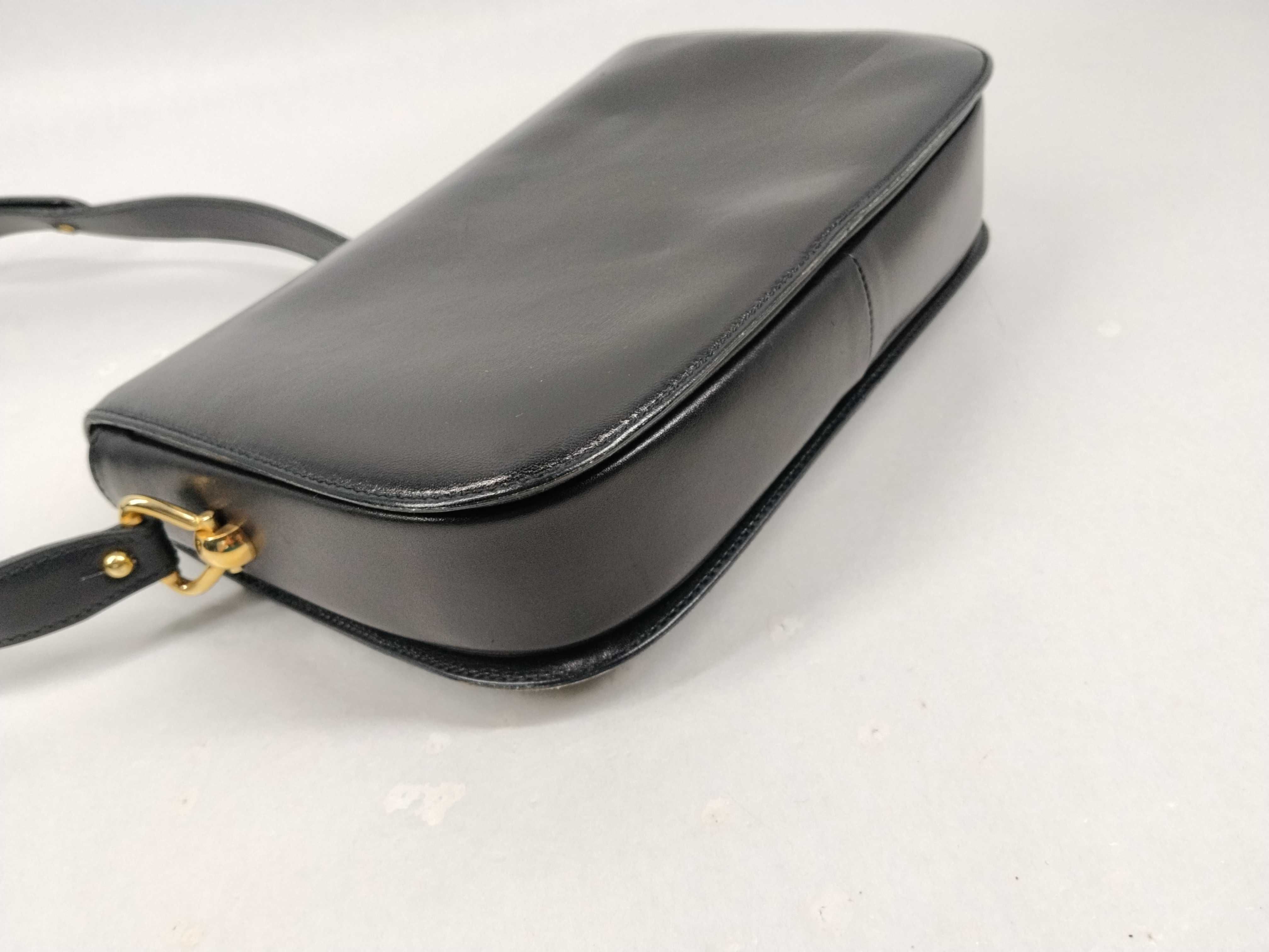 Old Interlocking G Shoulder Bag — view 4