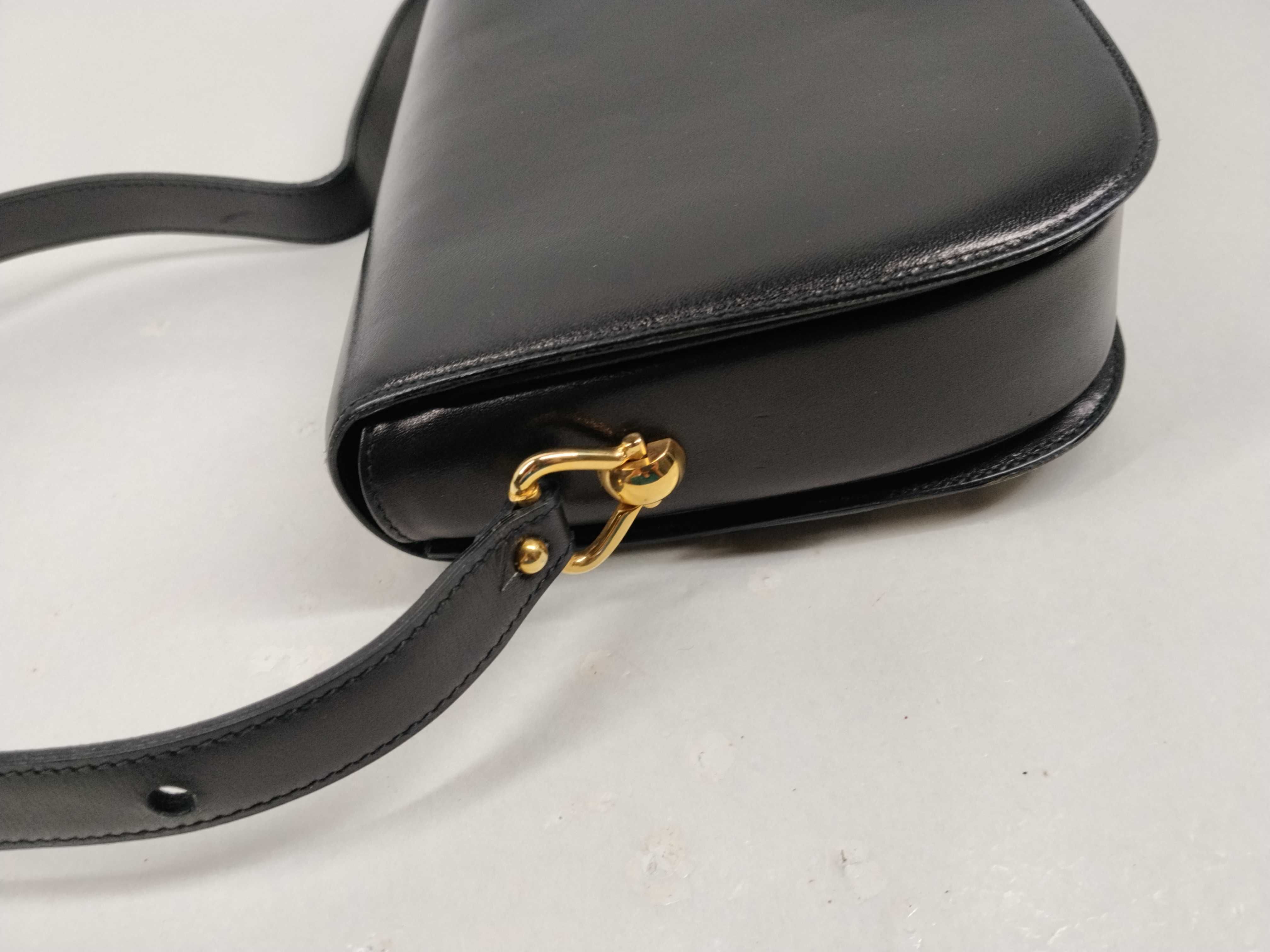 Old Interlocking G Shoulder Bag — view 5