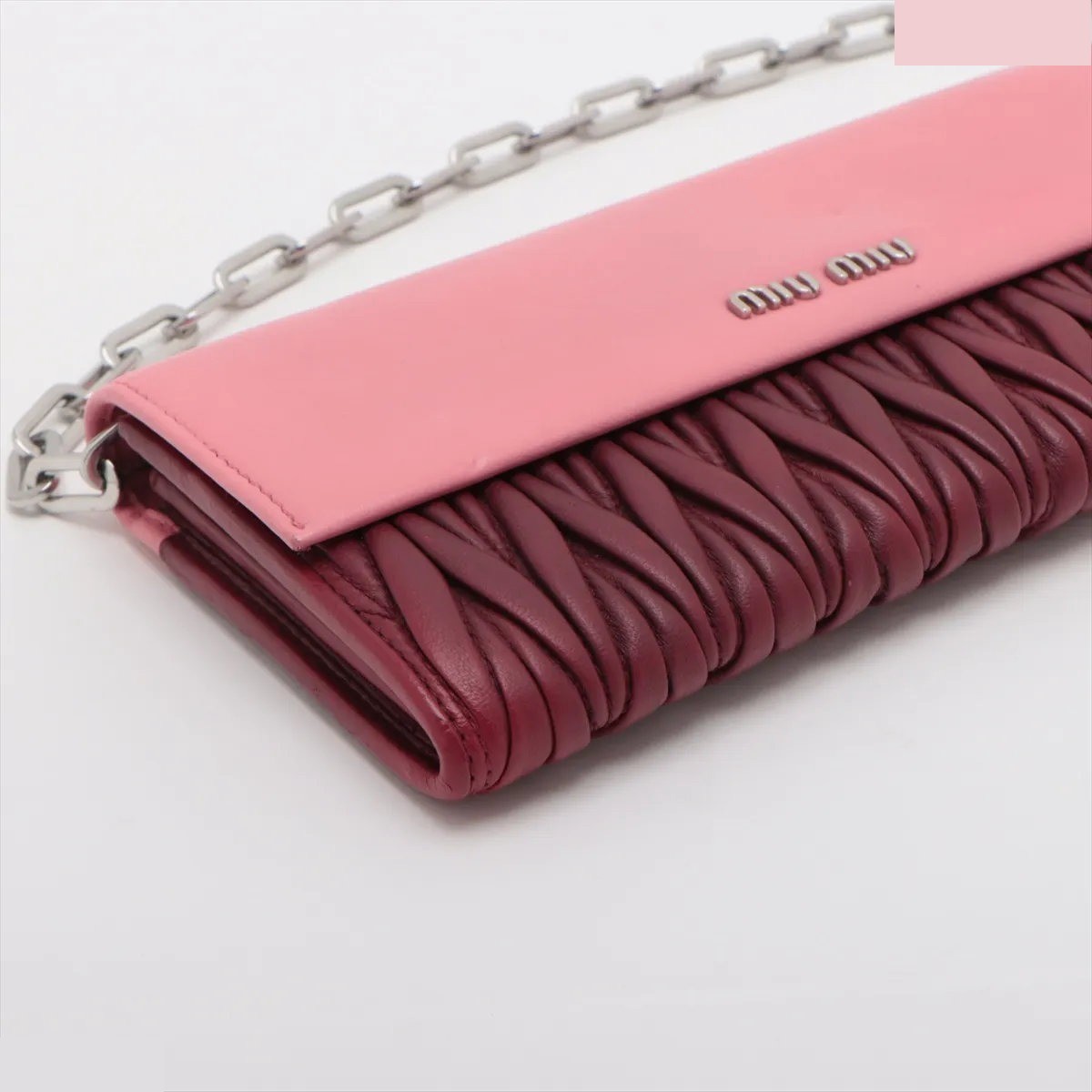 Matelassé Chain Wallet Shoulder Bag — view 4