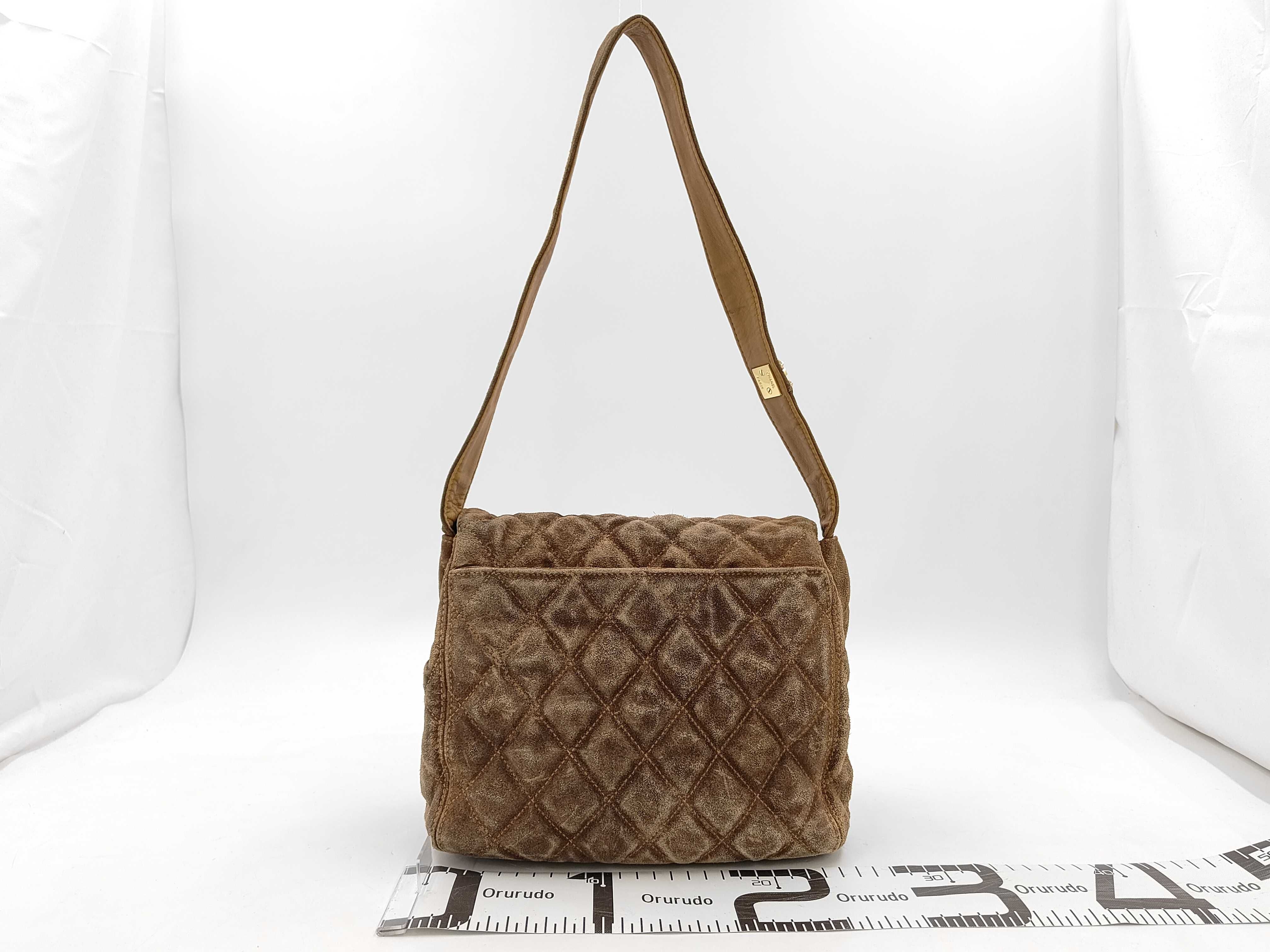 Matelassé Suede One-Shoulder Bag with Coco Mark Sticker and Dust Bag. — view 2