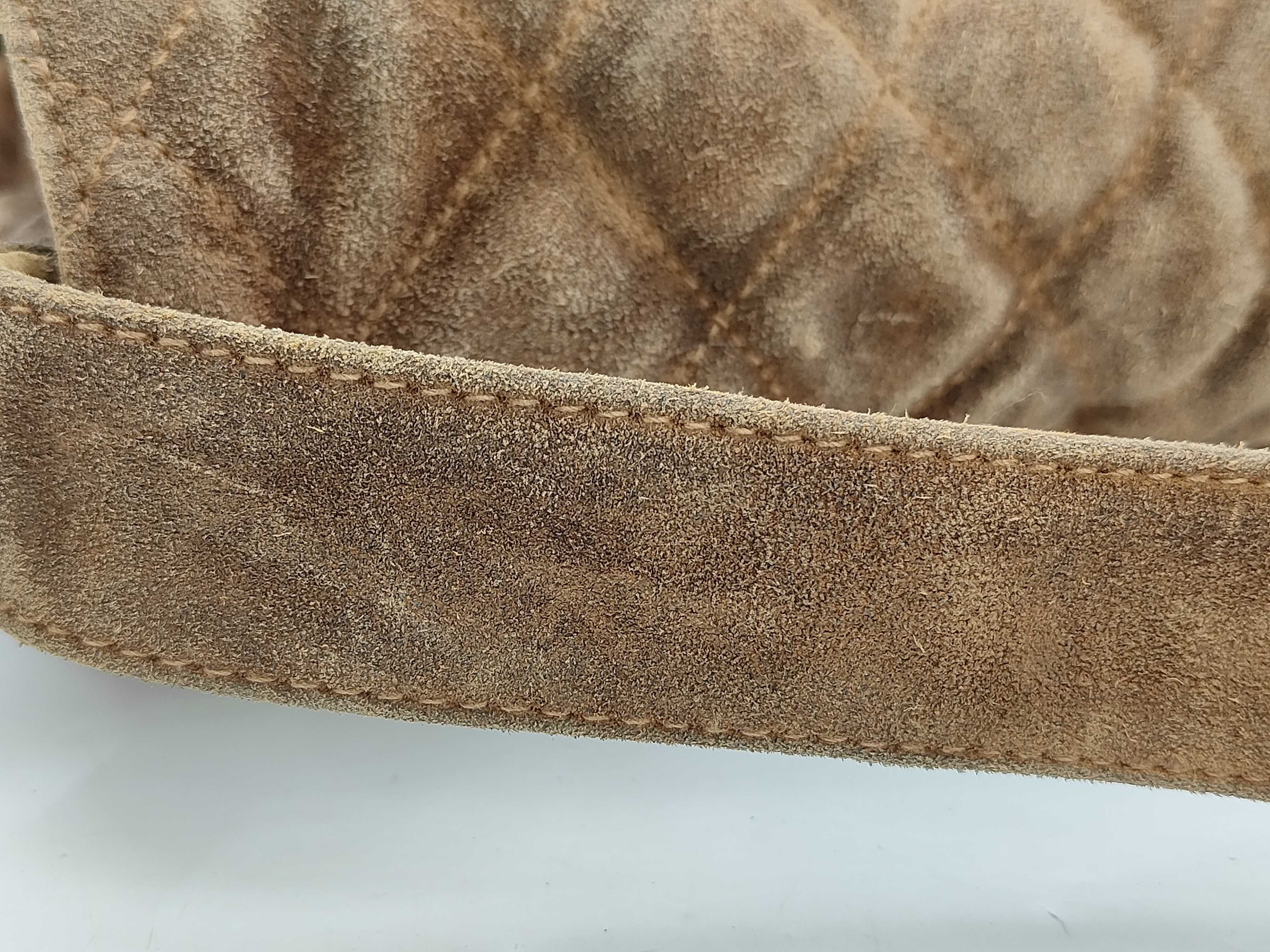 Matelassé Suede One-Shoulder Bag with Coco Mark Sticker and Dust Bag. — view 4