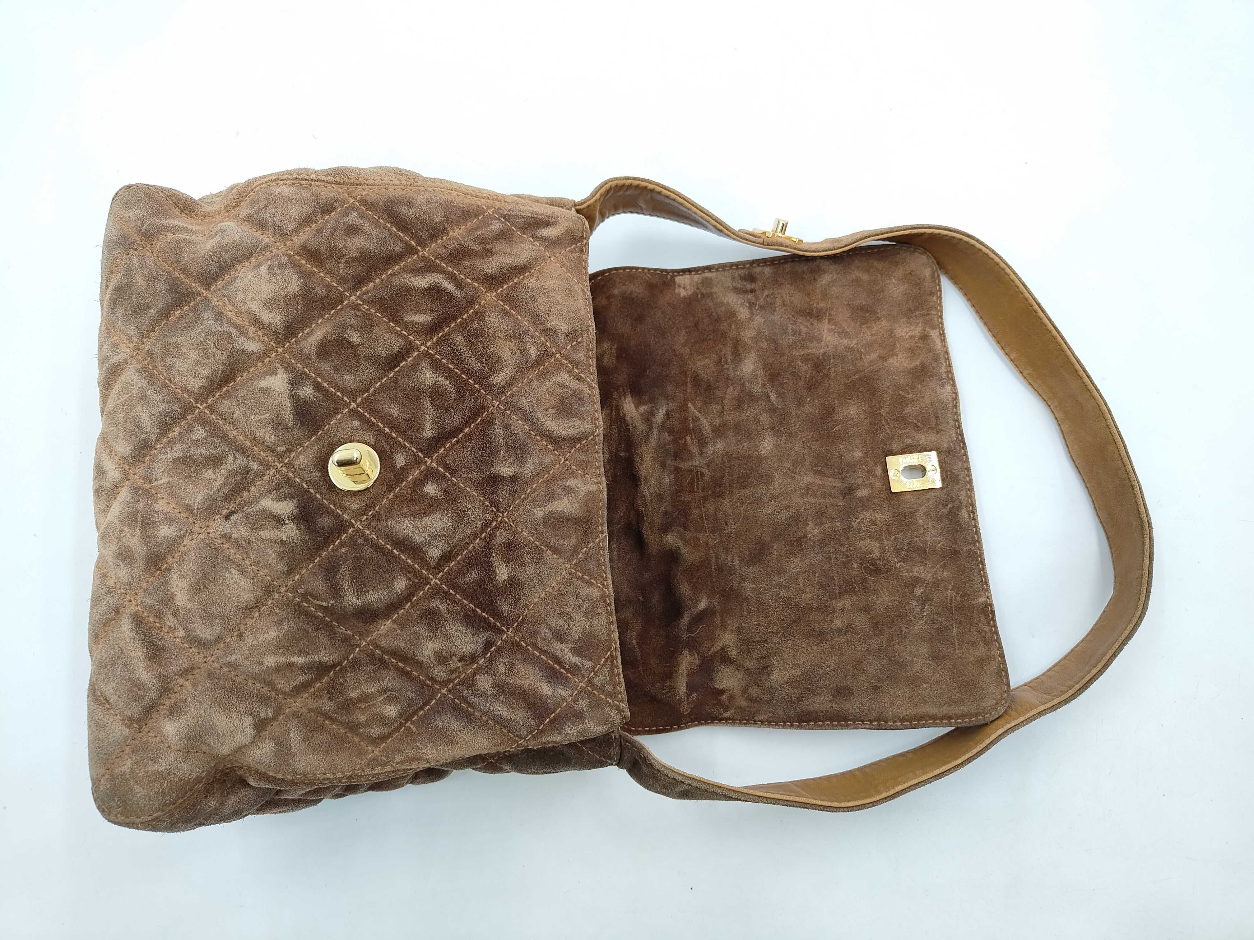 Matelassé Suede One-Shoulder Bag with Coco Mark Sticker and Dust Bag. — view 8