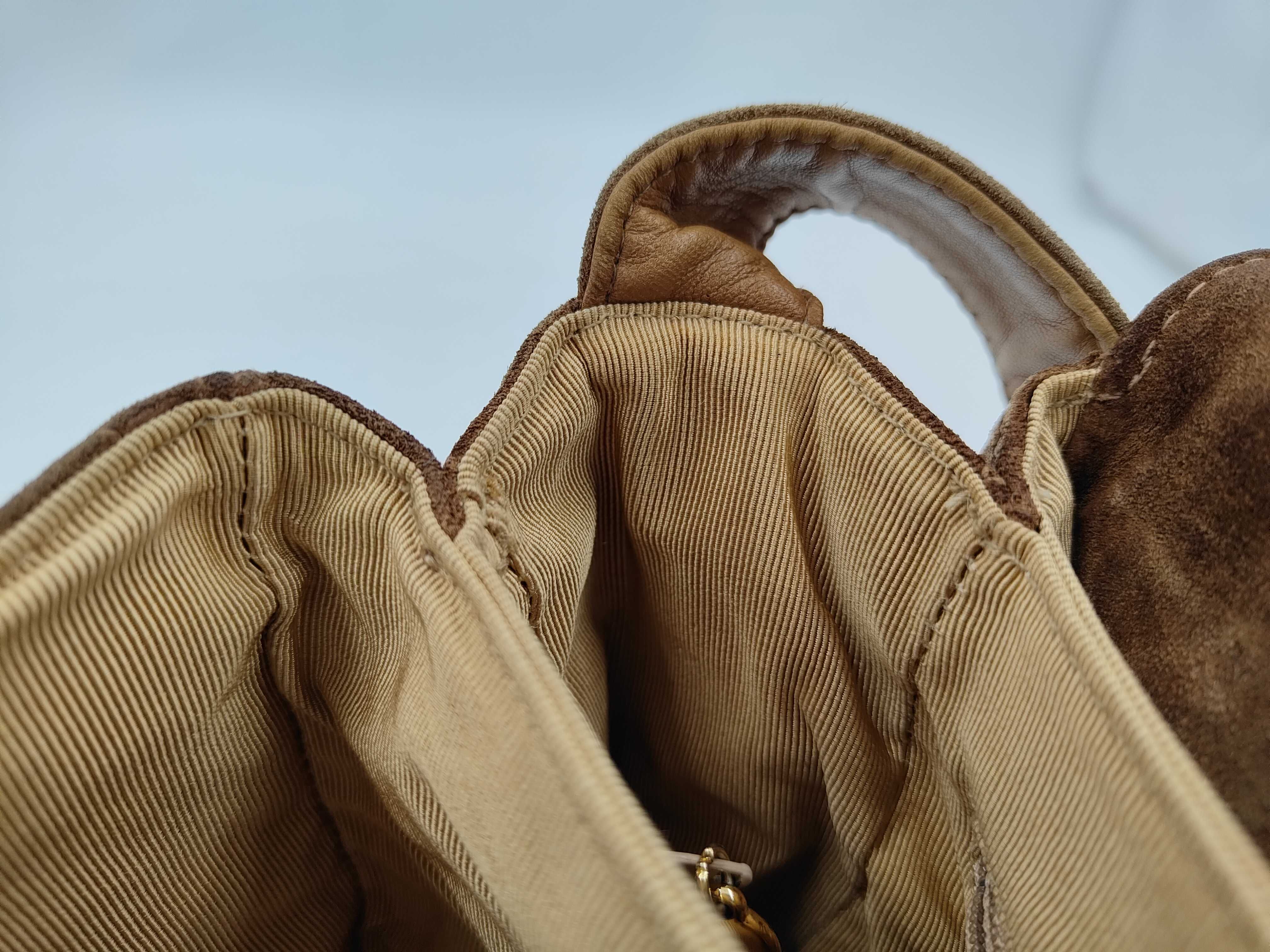 Matelassé Suede One-Shoulder Bag with Coco Mark Sticker and Dust Bag. — view 10