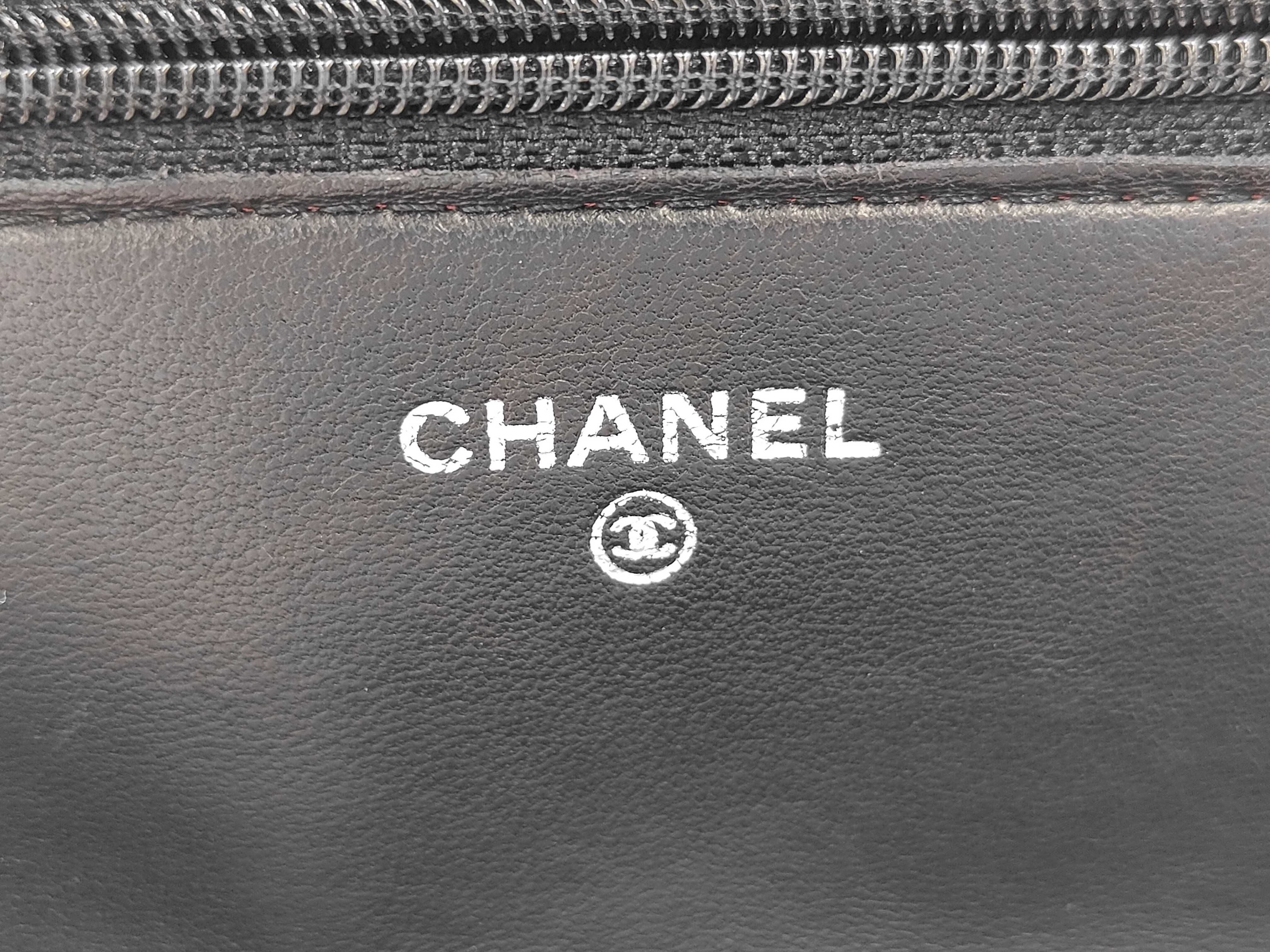 Chain Wallet Coco Mark Lambskin Serial Number 8 Shoulder Bag — view 7