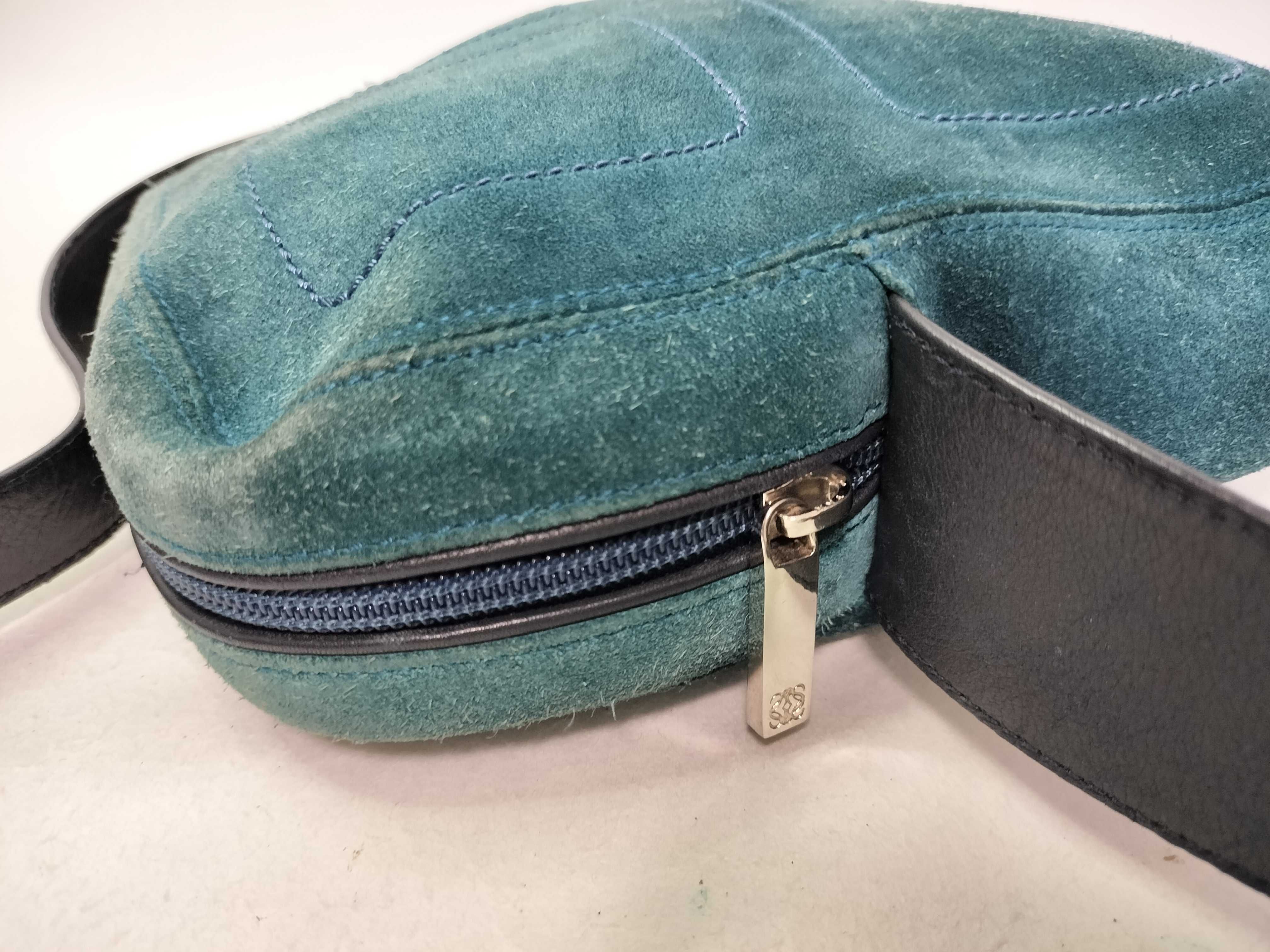 One-Shoulder Suede Shoulder Bag — view 13