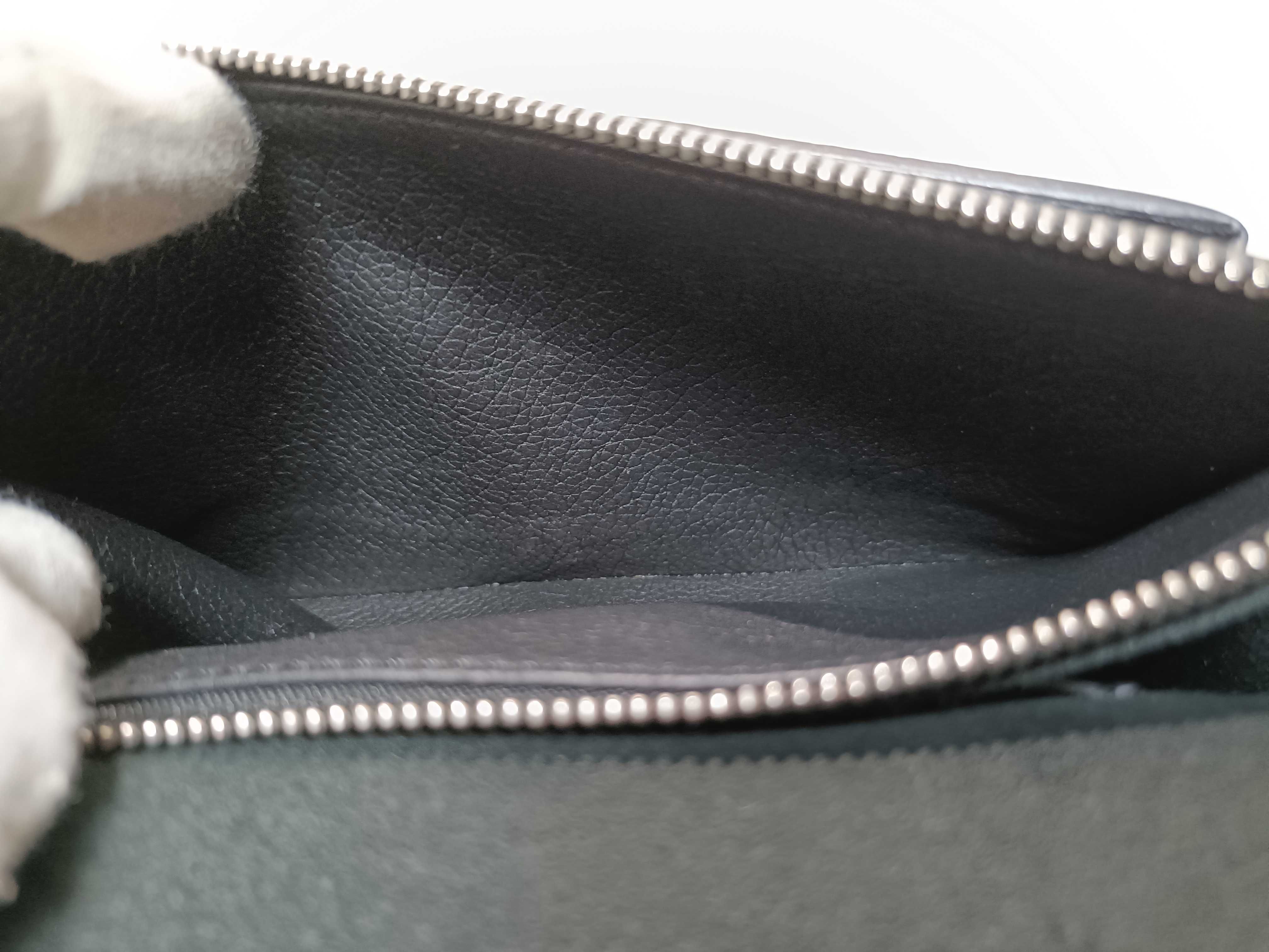 Taurillon Leather M63471 Pochette Lockme Chain Shoulder Bag — view 13