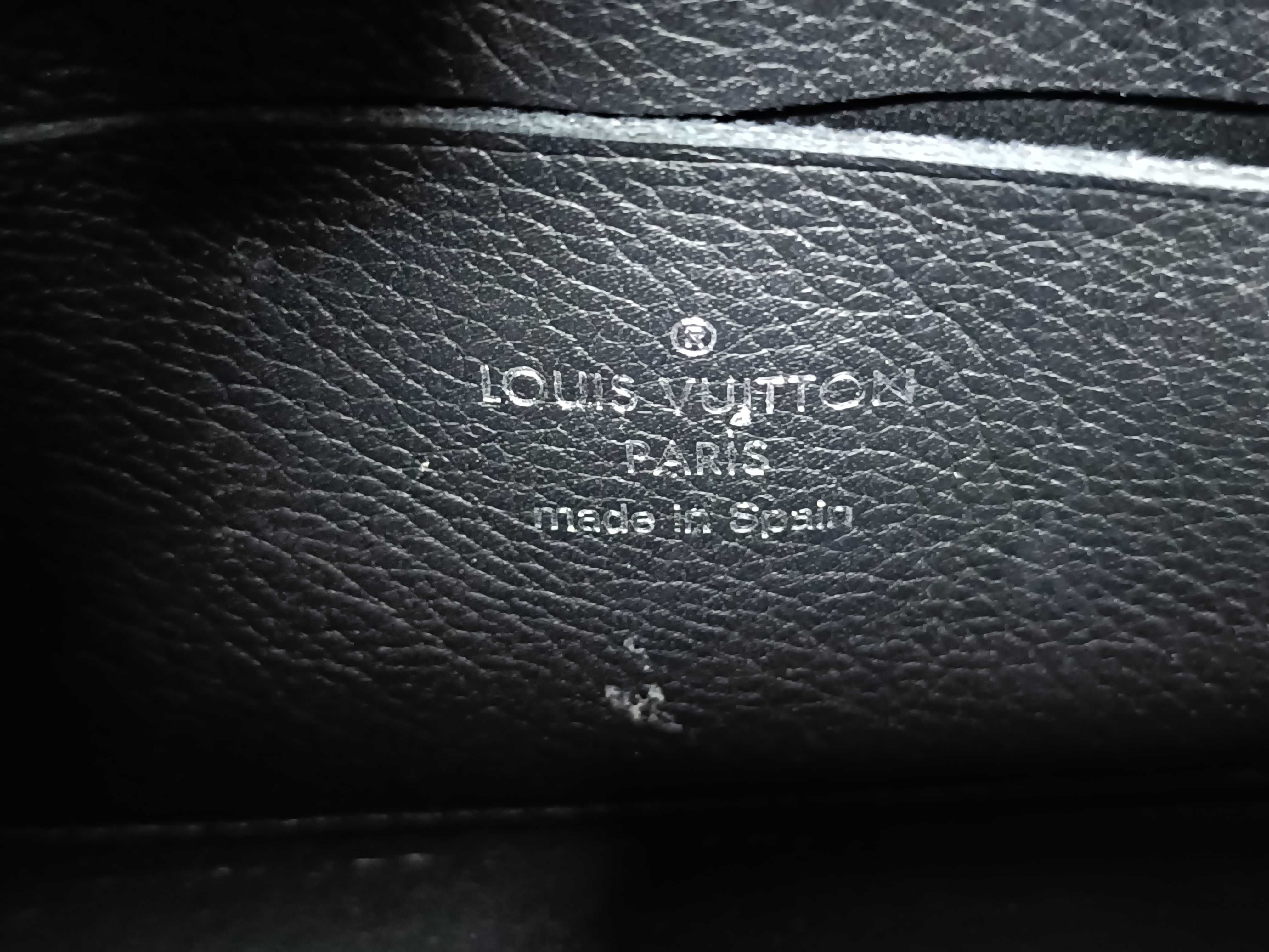 Taurillon Leather M63471 Pochette Lockme Chain Shoulder Bag — view 15