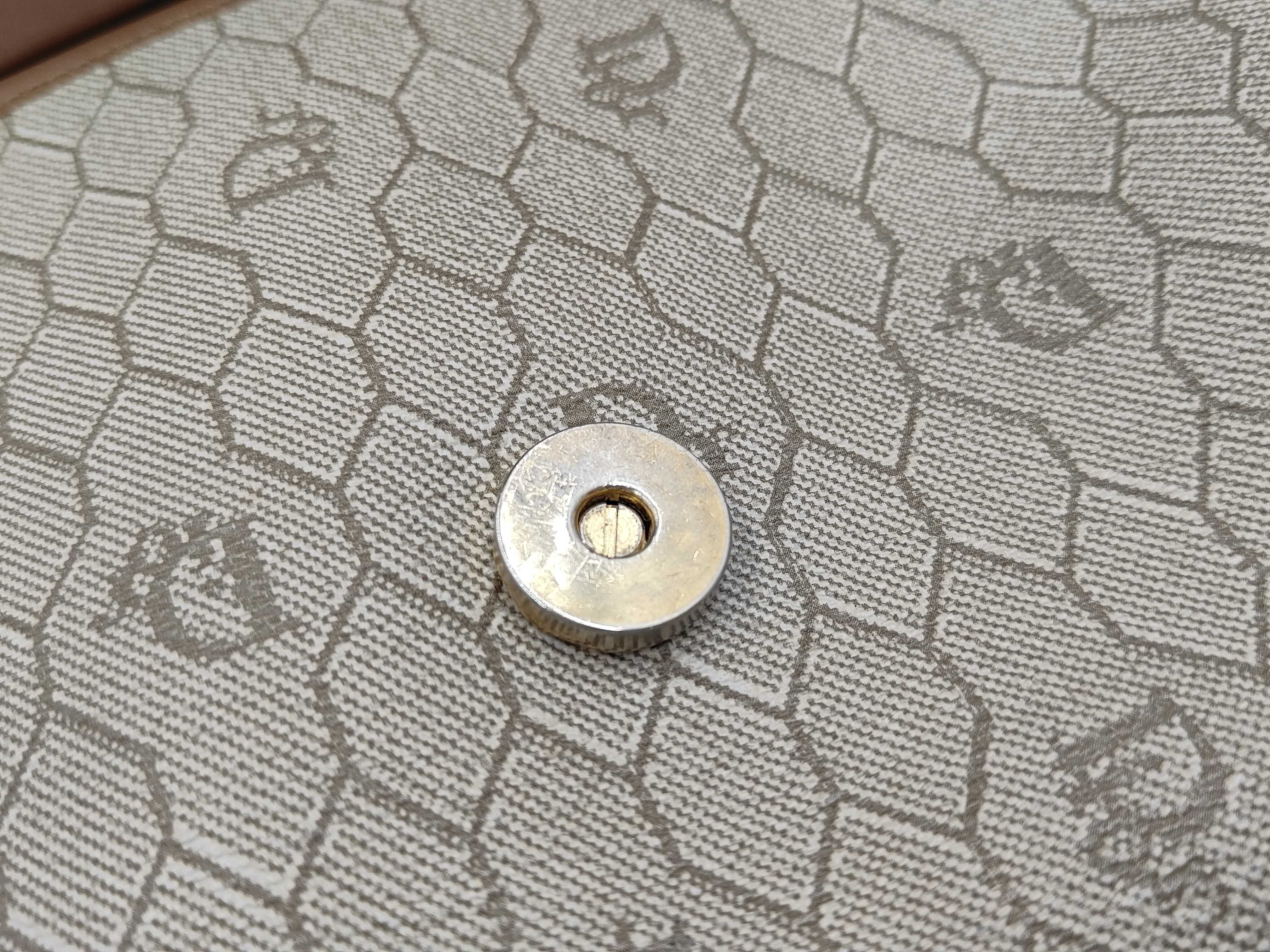 NB (partial) shoulder bag — view 11