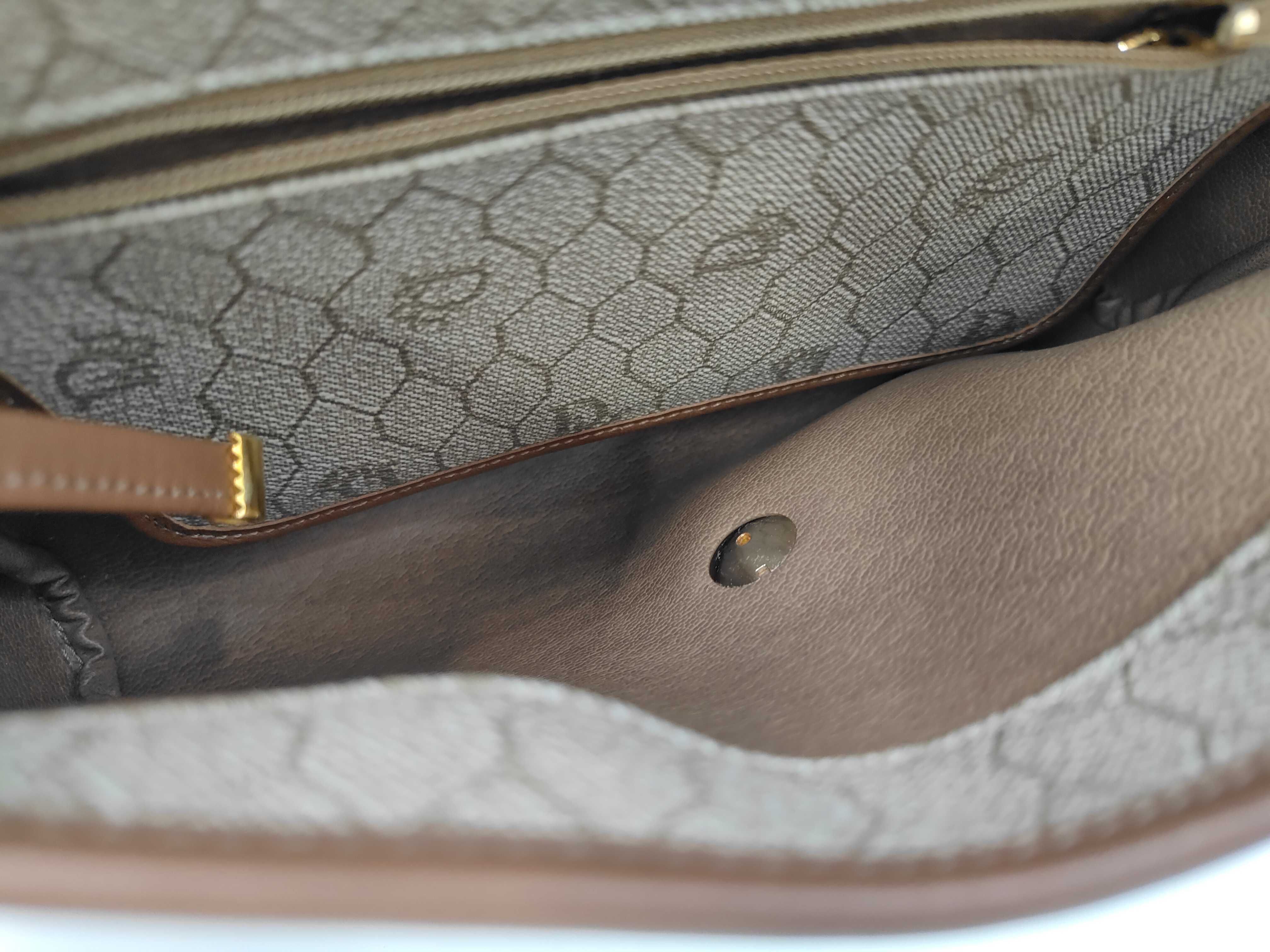 NB (partial) shoulder bag — view 9