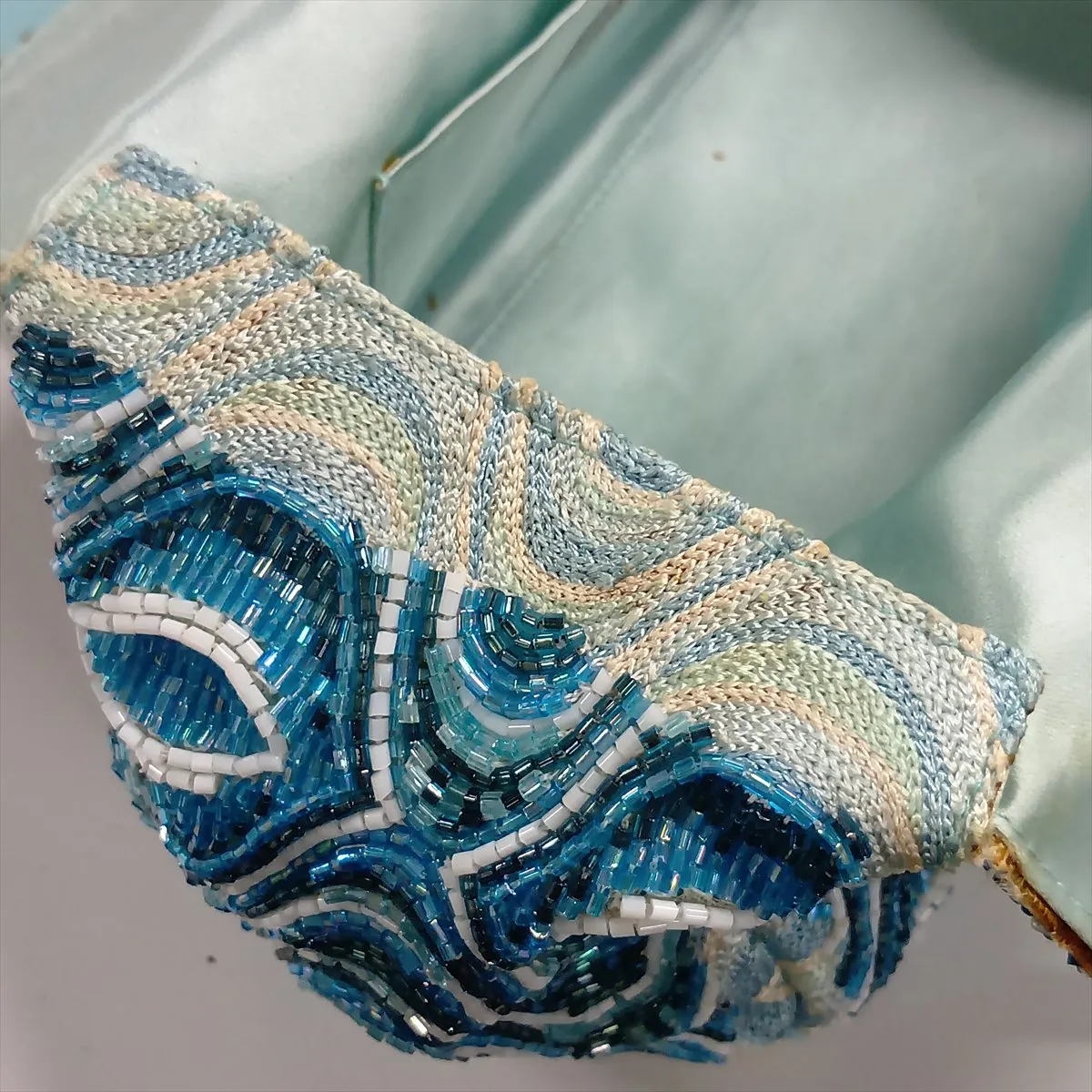 beaded leather handbag, blue, embellishments missing. — view 14