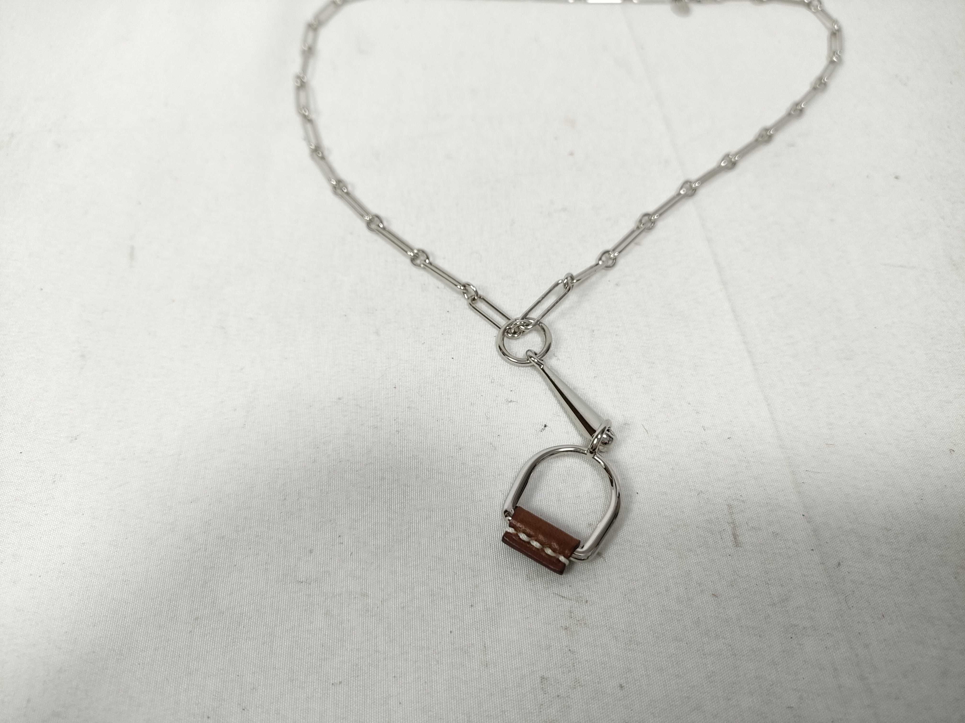 Heritage Esquette PM Leather Silver x Dark Brown Necklace — view 2