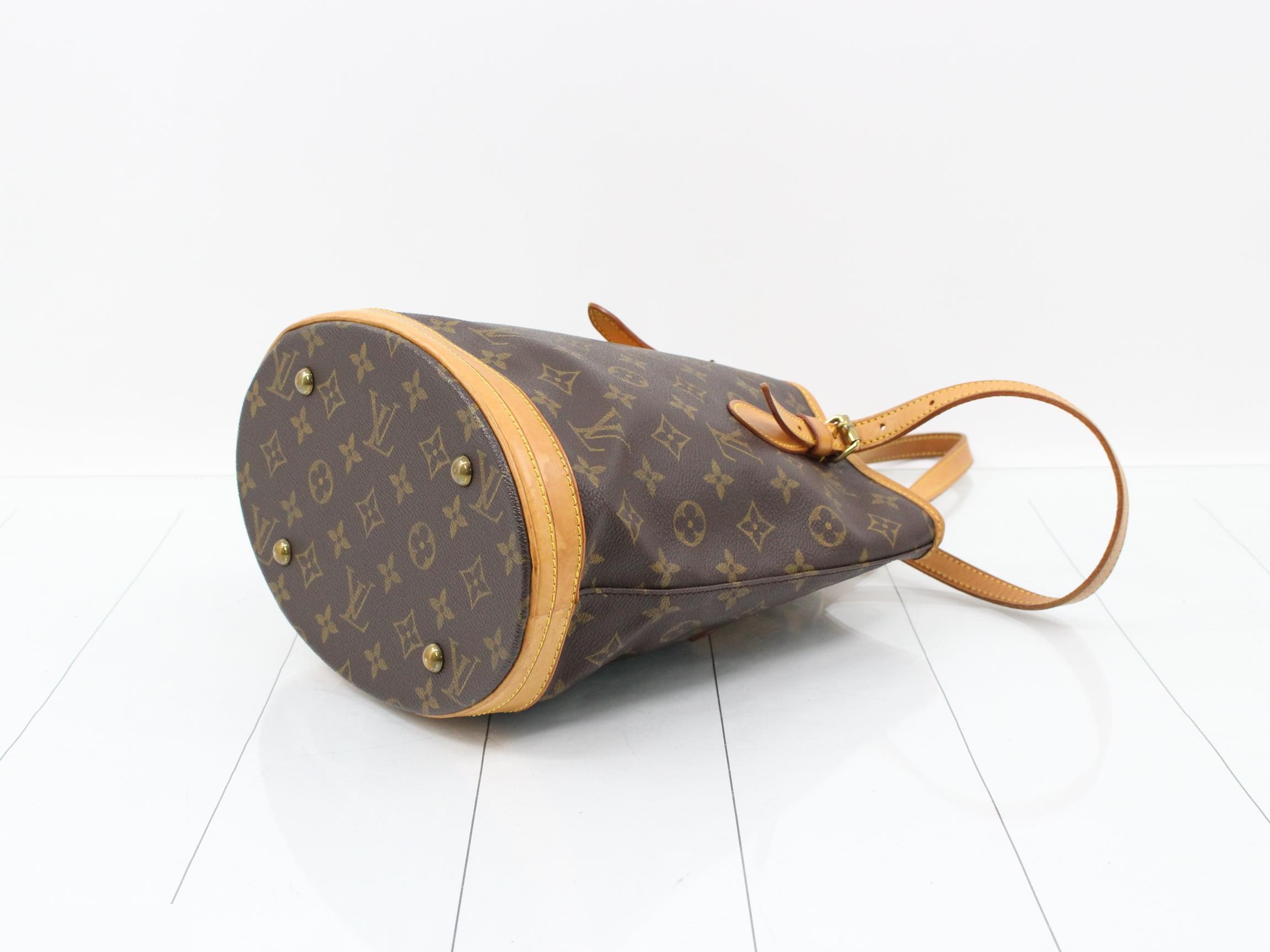 Bucket PM with pouch — view 6