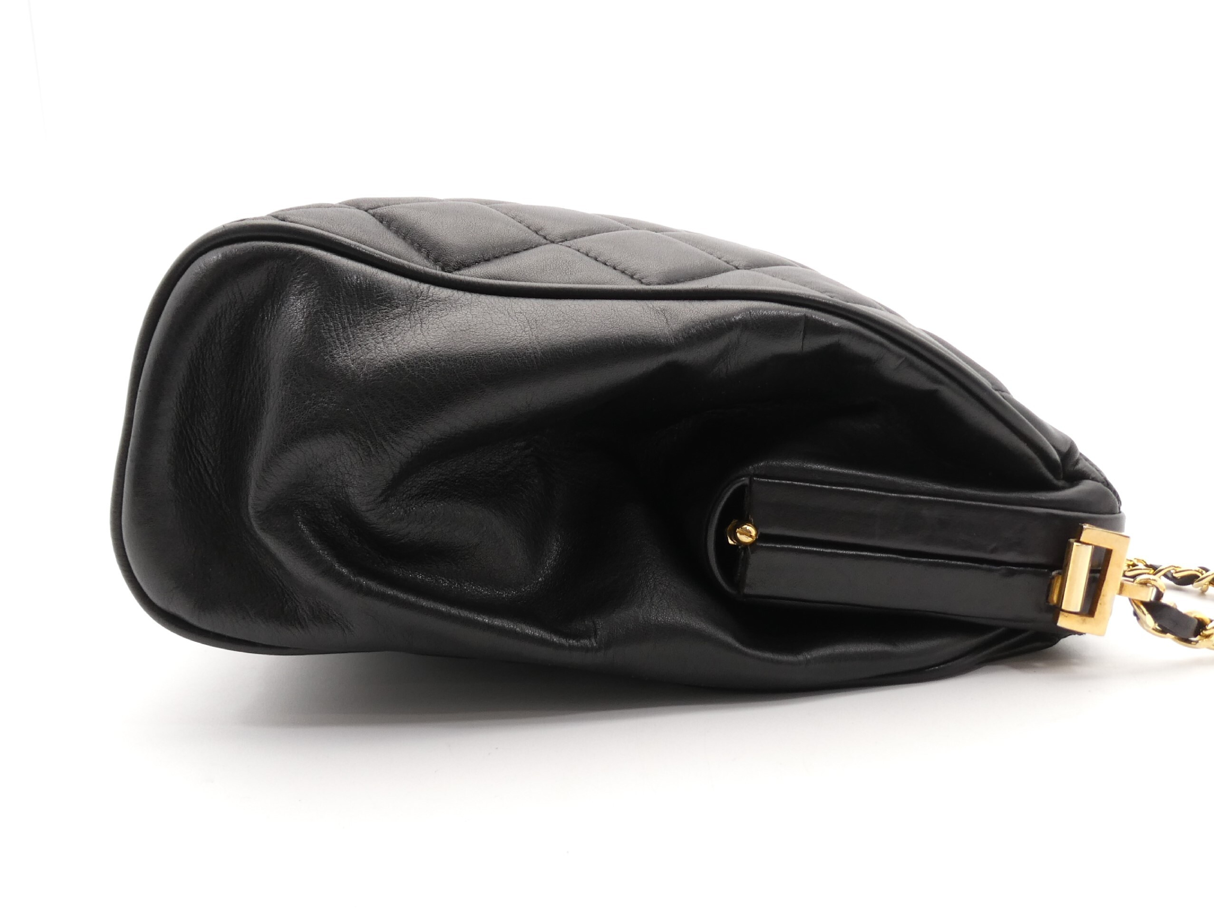 Matelassé Coco Mark Turnlock Chain Shoulder Bag — view 4