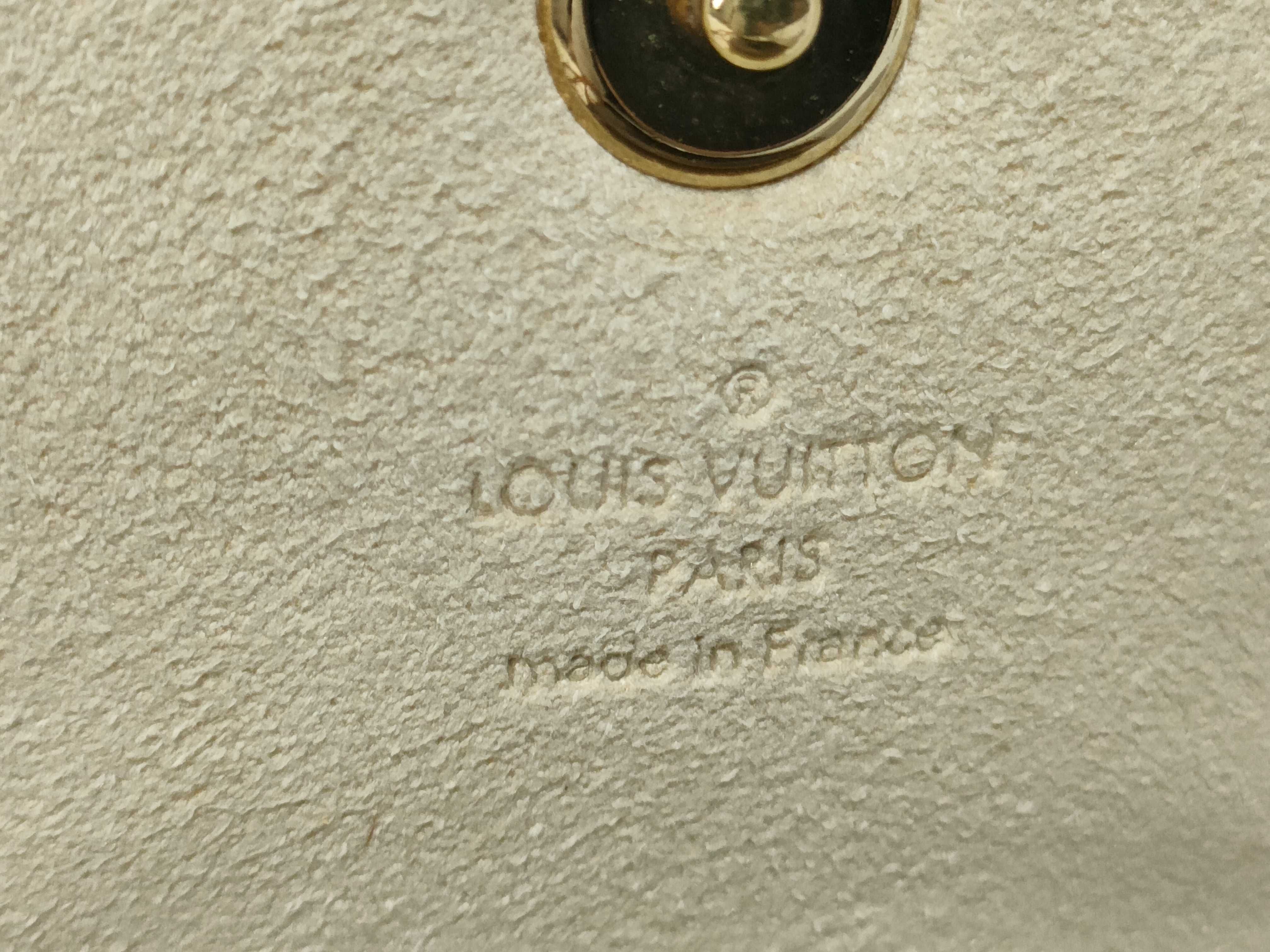 Monogram Pochette Cancun M60018 MI0057 Shoulder Bag — view 11