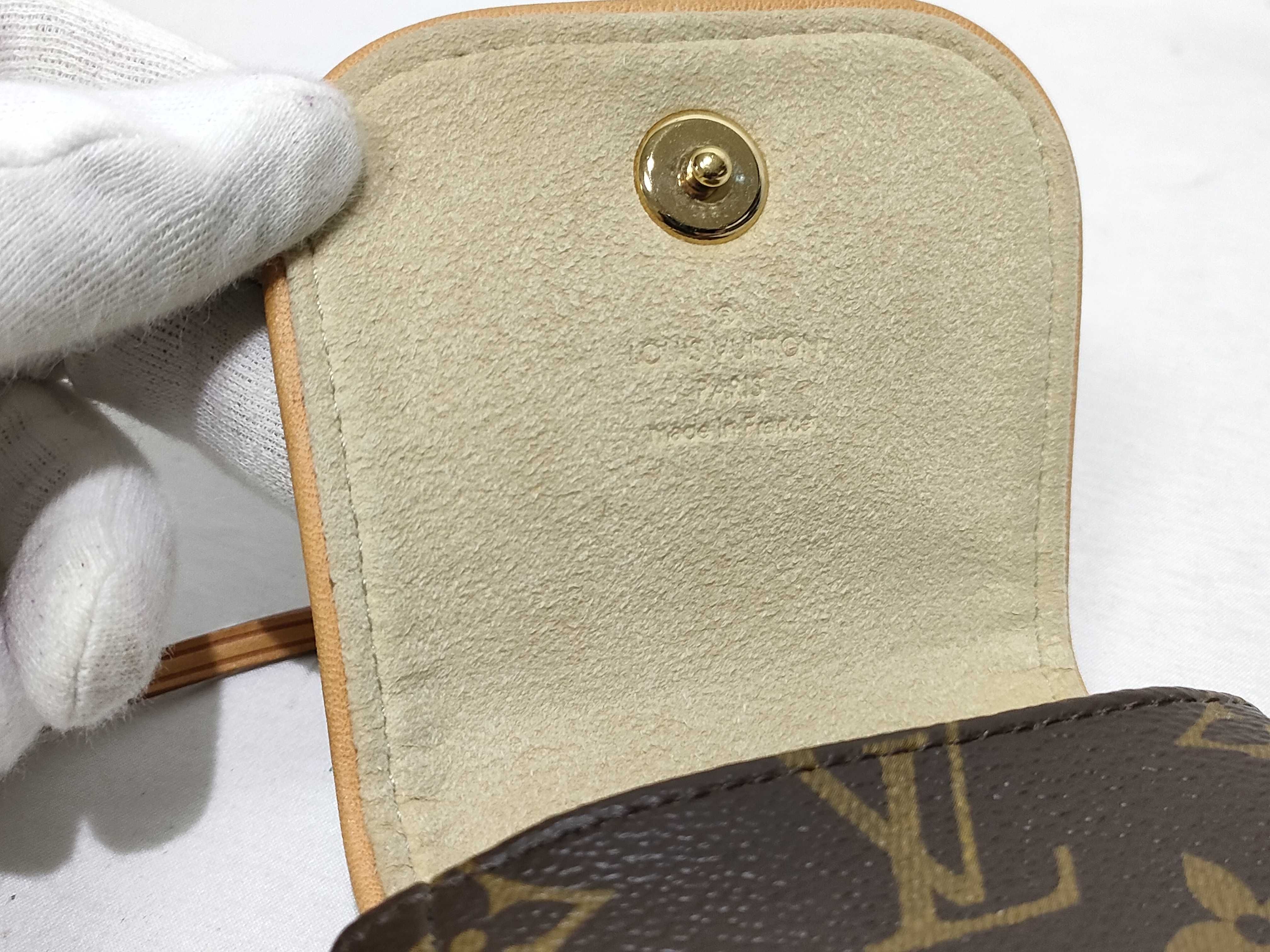 Monogram Pochette Cancun M60018 MI0057 Shoulder Bag — view 12