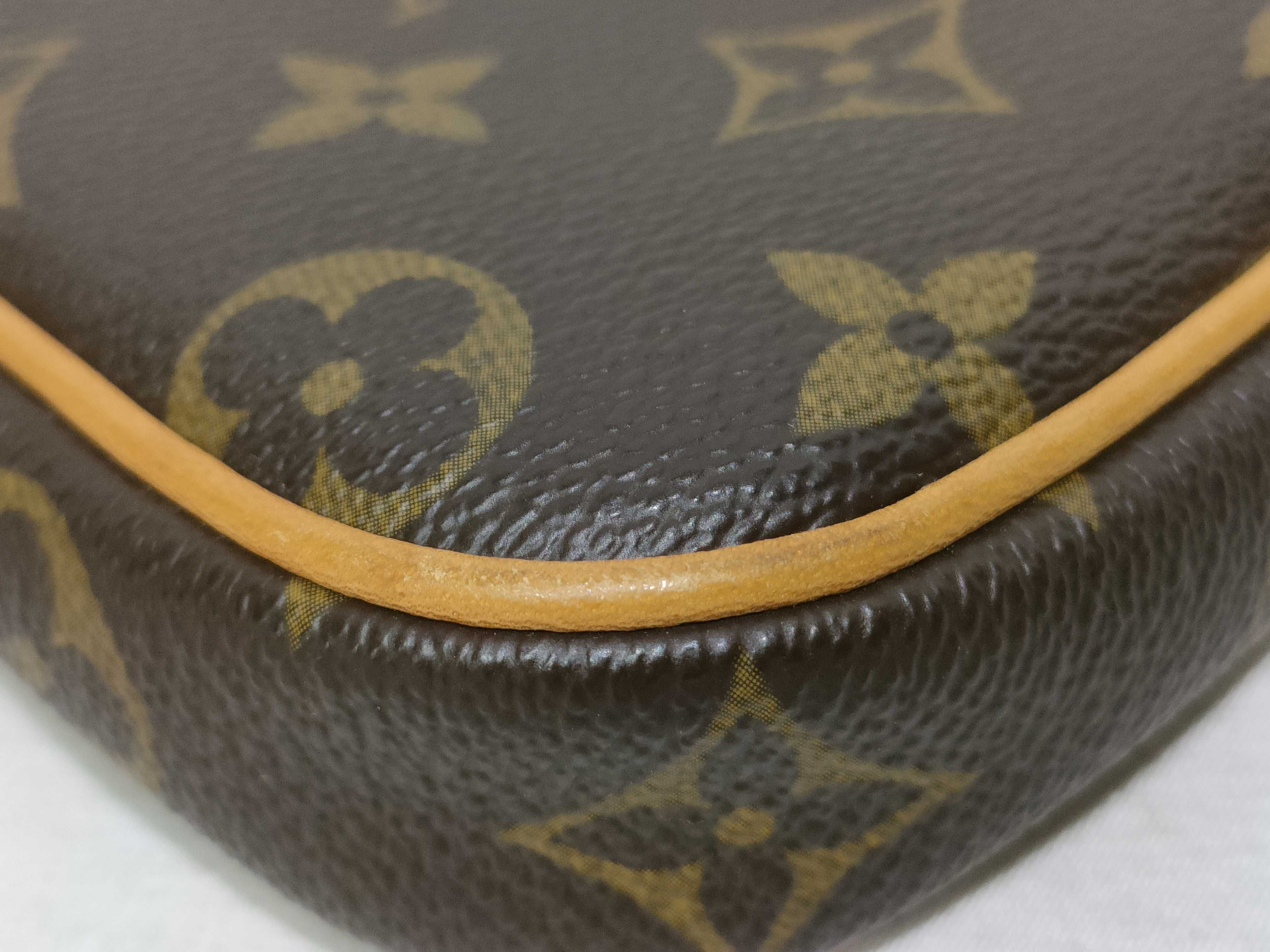 Monogram Pochette Cancun M60018 MI0057 Shoulder Bag — view 6