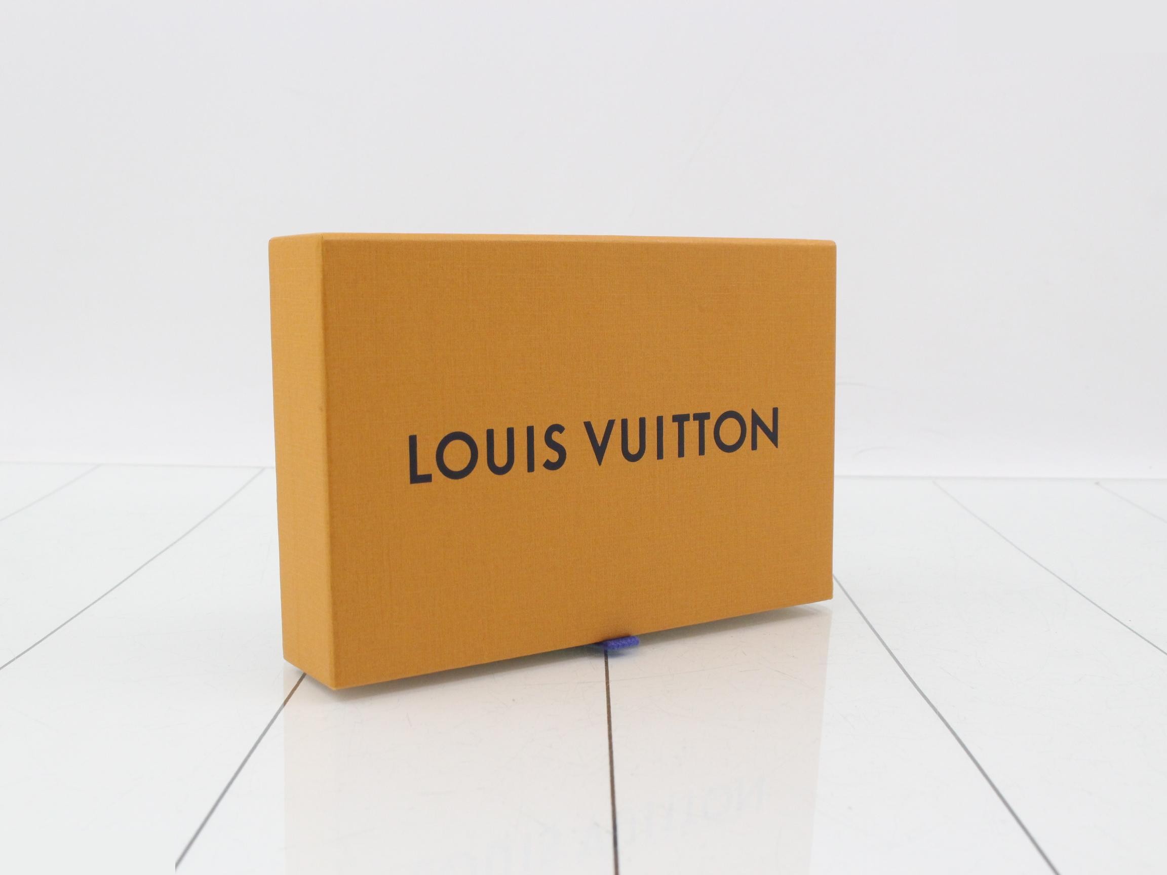 Taurillon Portefeuille Capucines Wallet — view 5