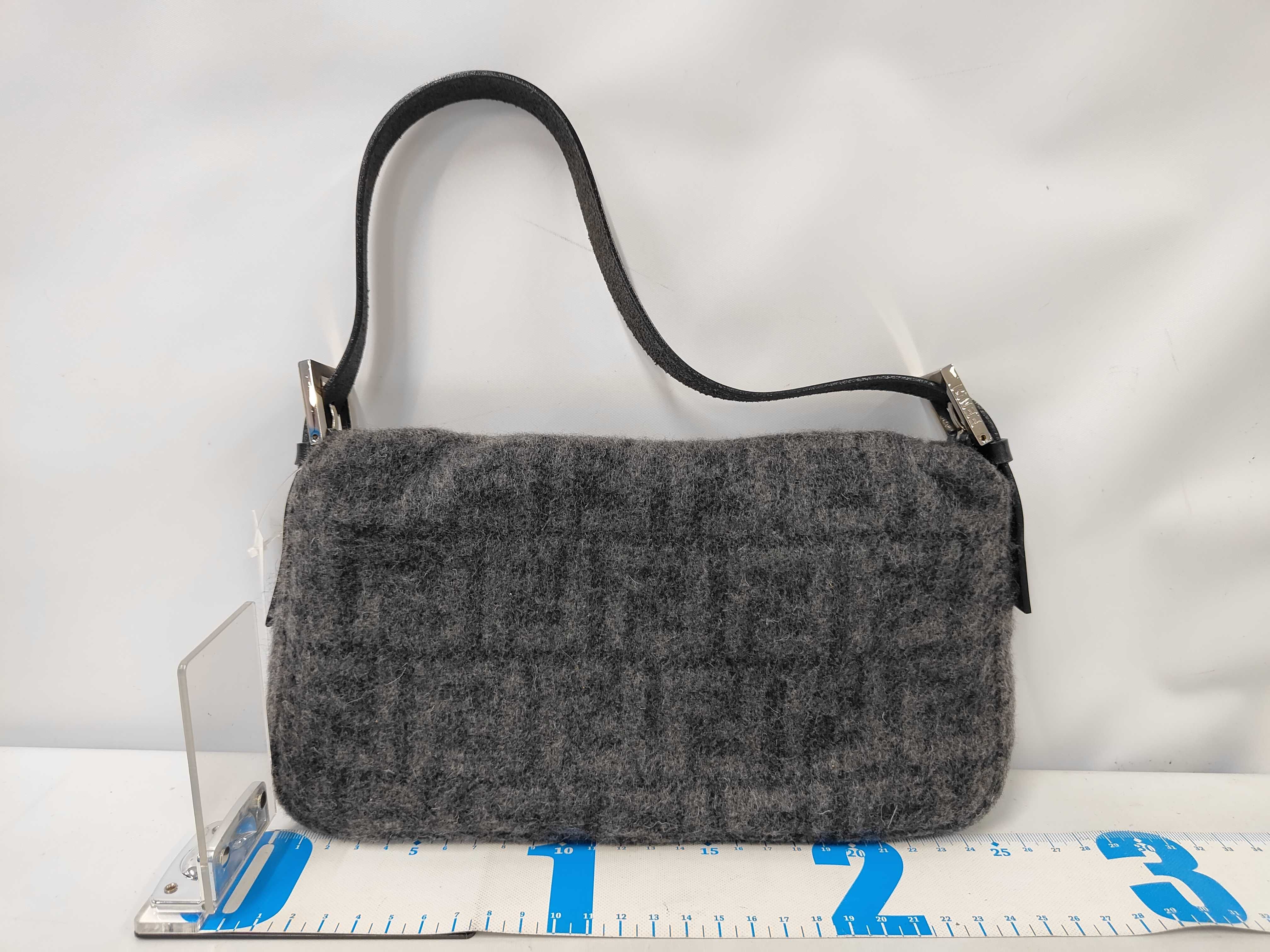 Mamma Bucket Wool Shoulder Bag — view 2