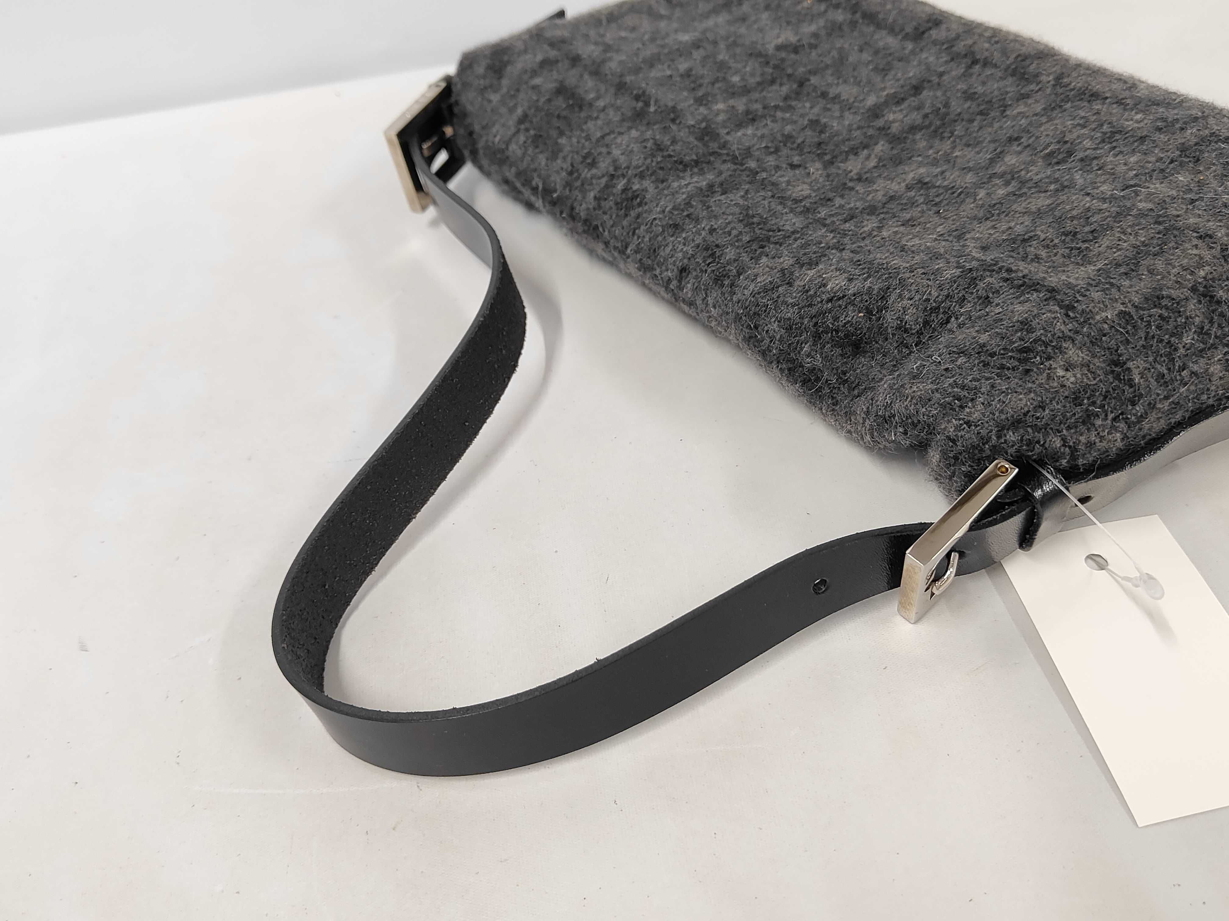 Mamma Bucket Wool Shoulder Bag — view 5
