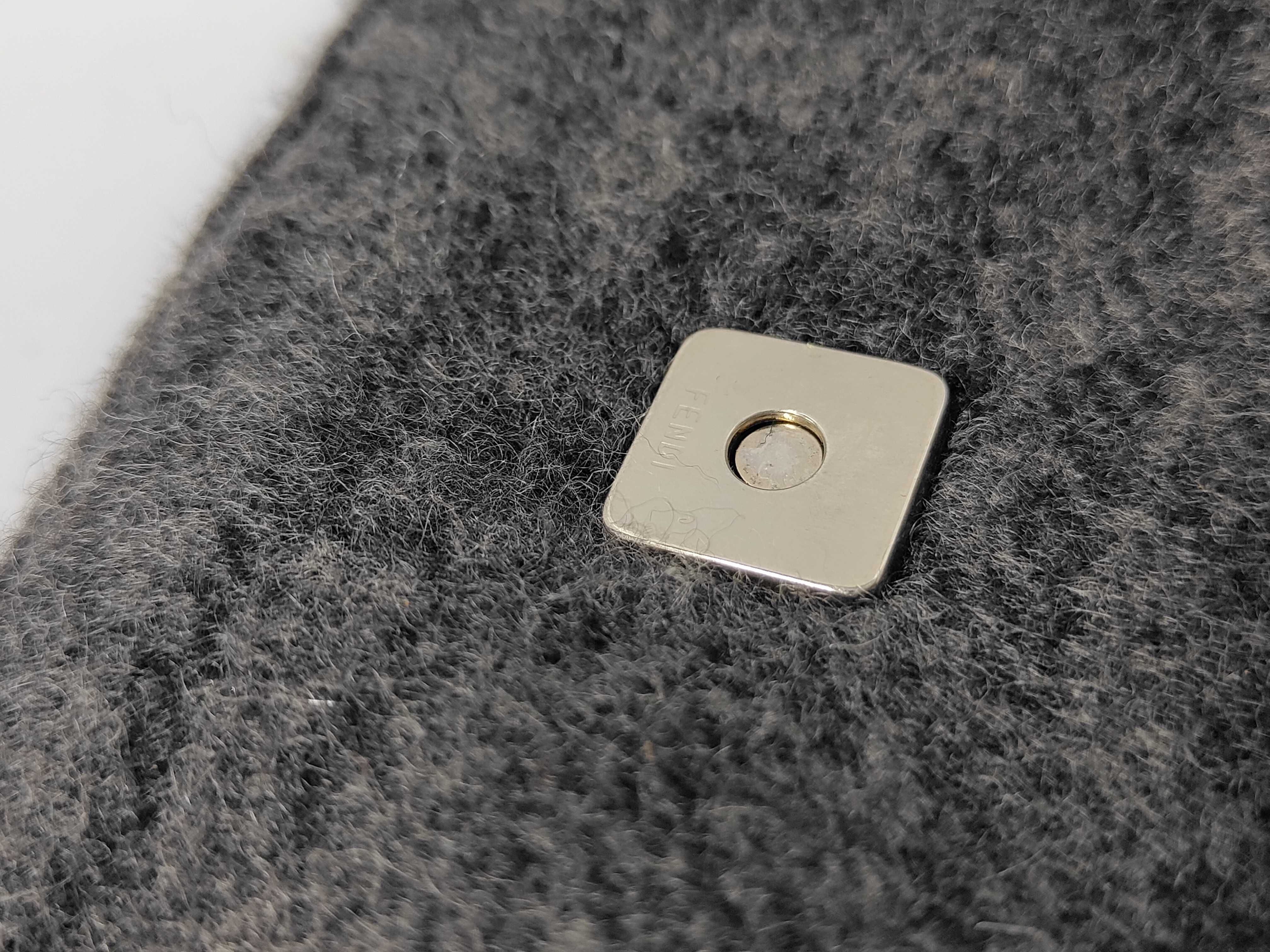 Mamma Bucket Wool Shoulder Bag — view 9