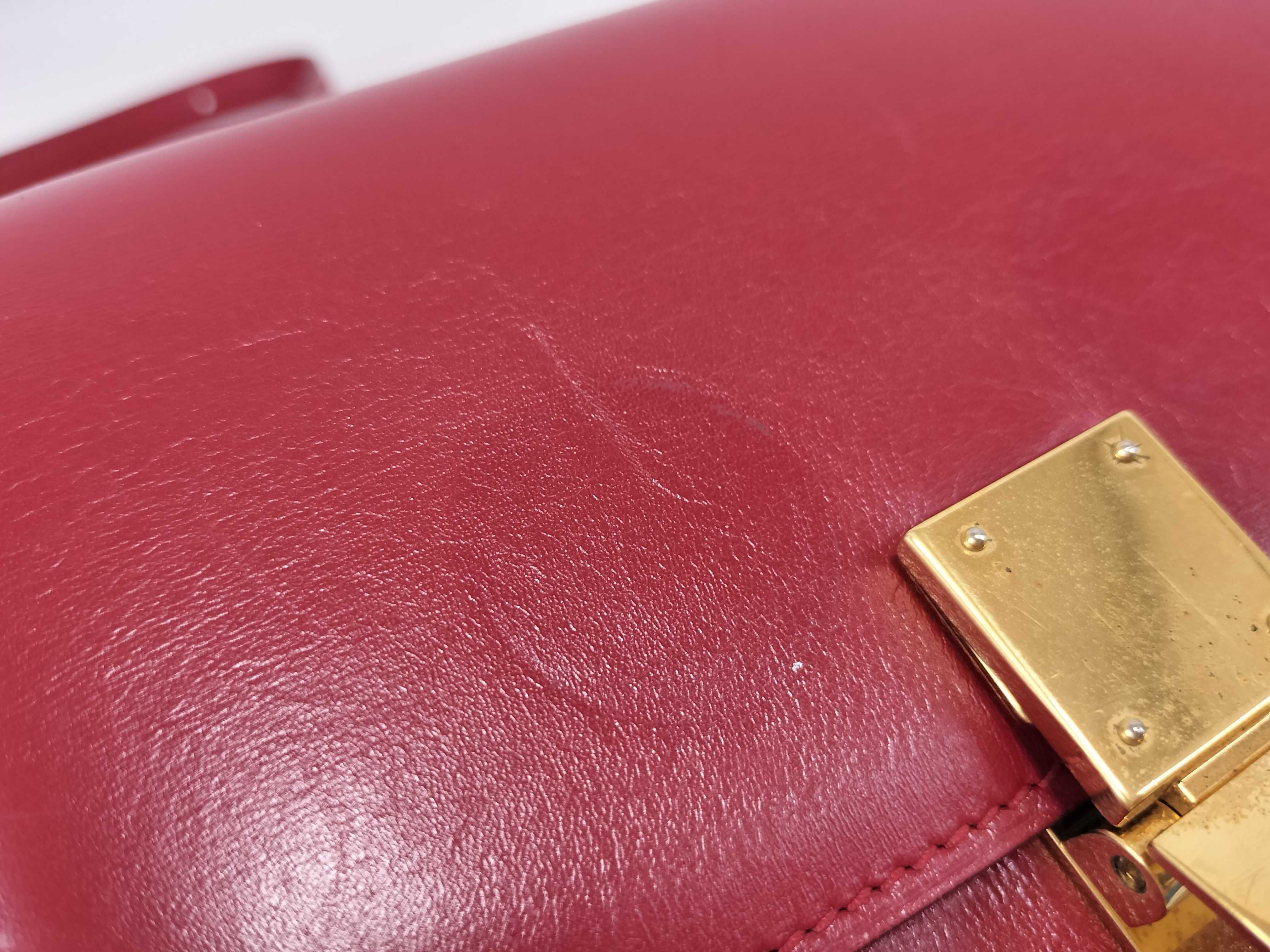 Classic Box Shoulder Bag — view 14