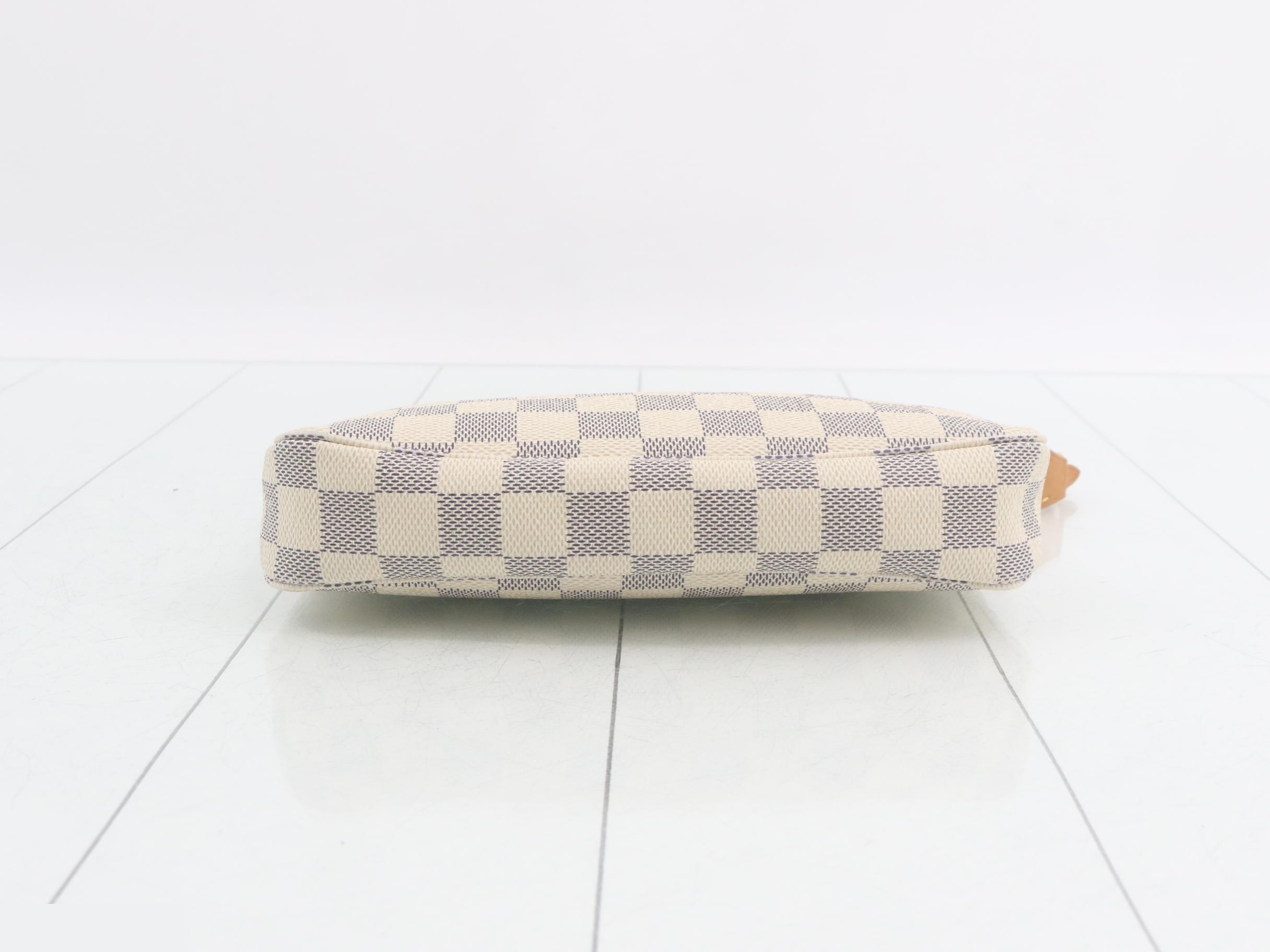 Pochette Accessoires (old model) — view 3