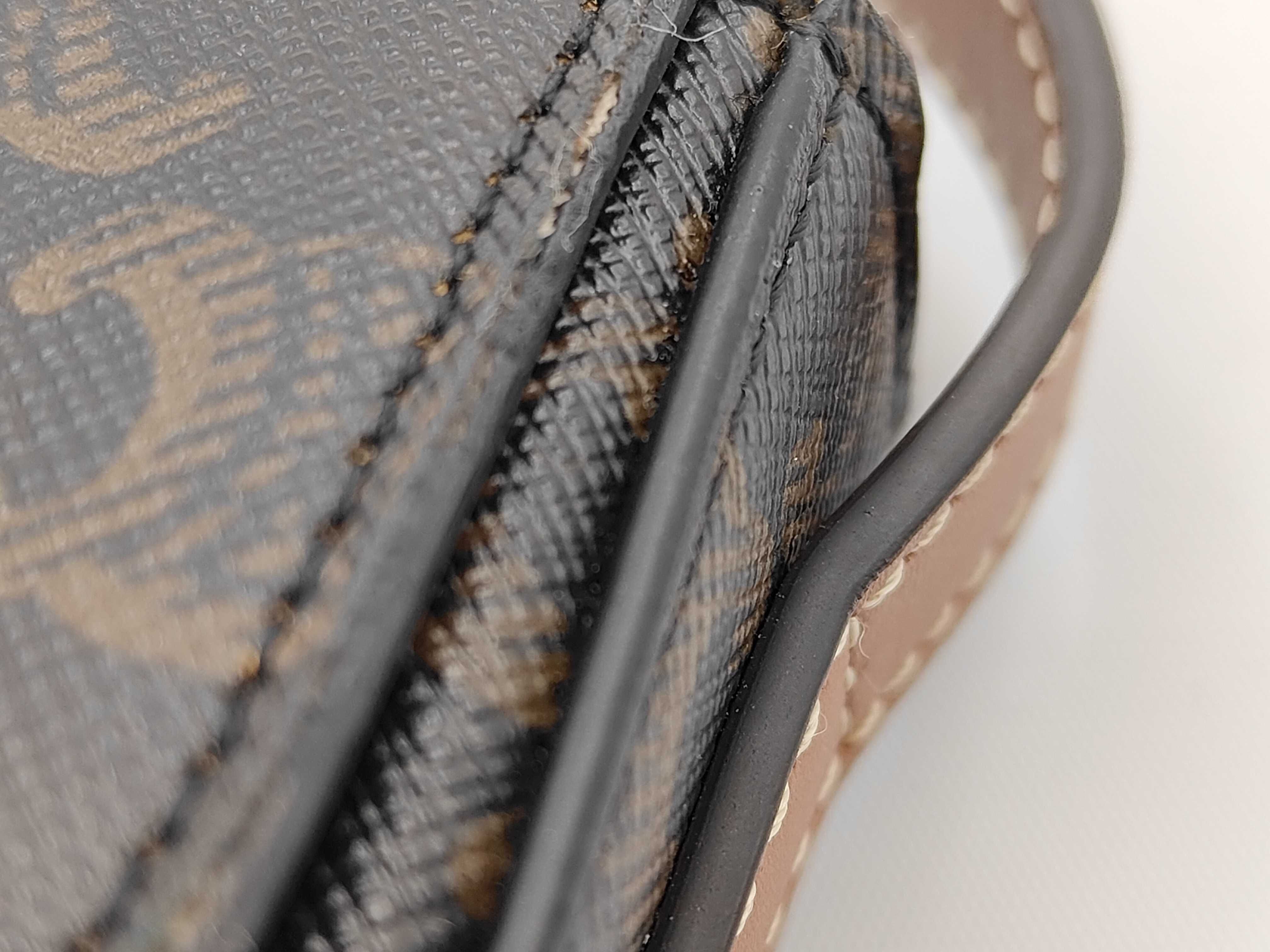 Triomphe Claude Shoulder Bag — view 7
