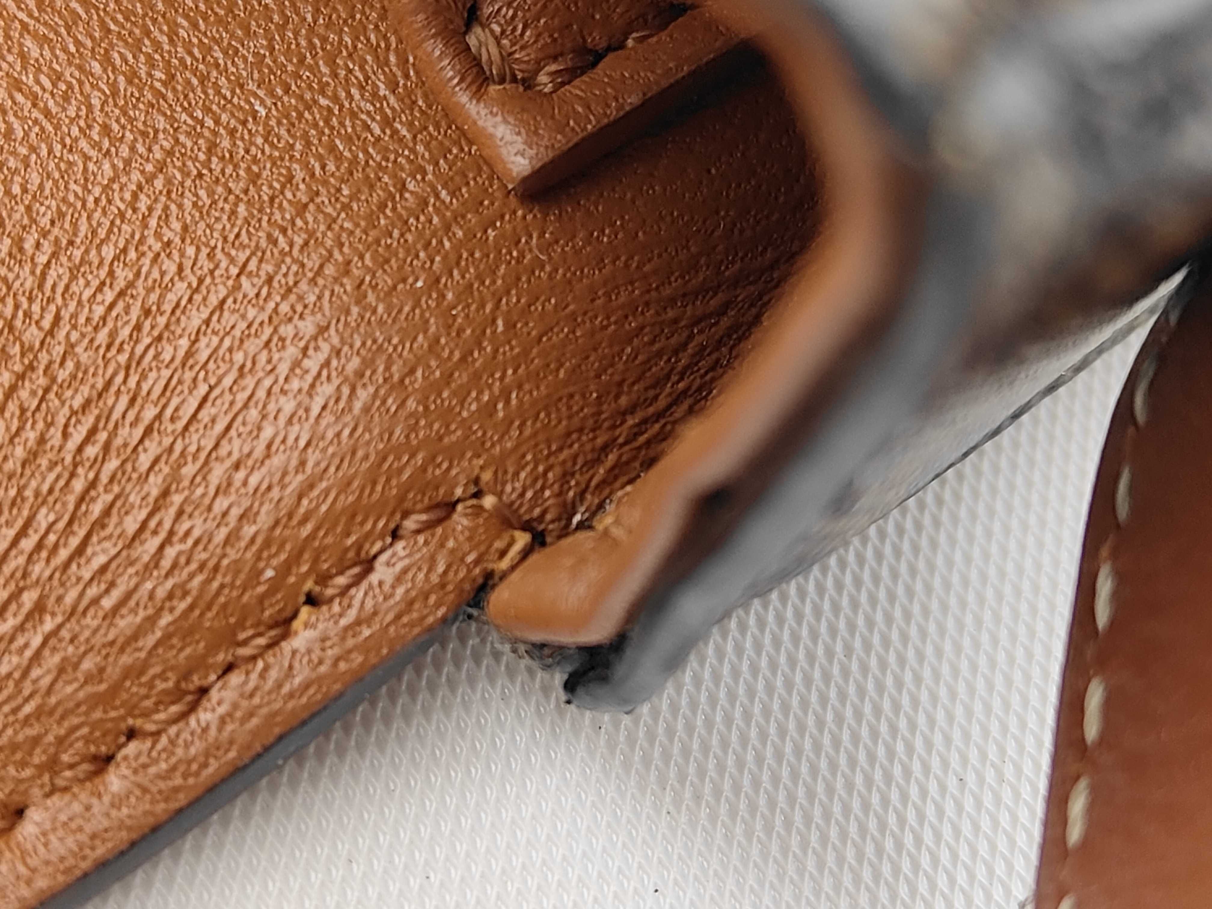 Triomphe Claude Shoulder Bag — view 8