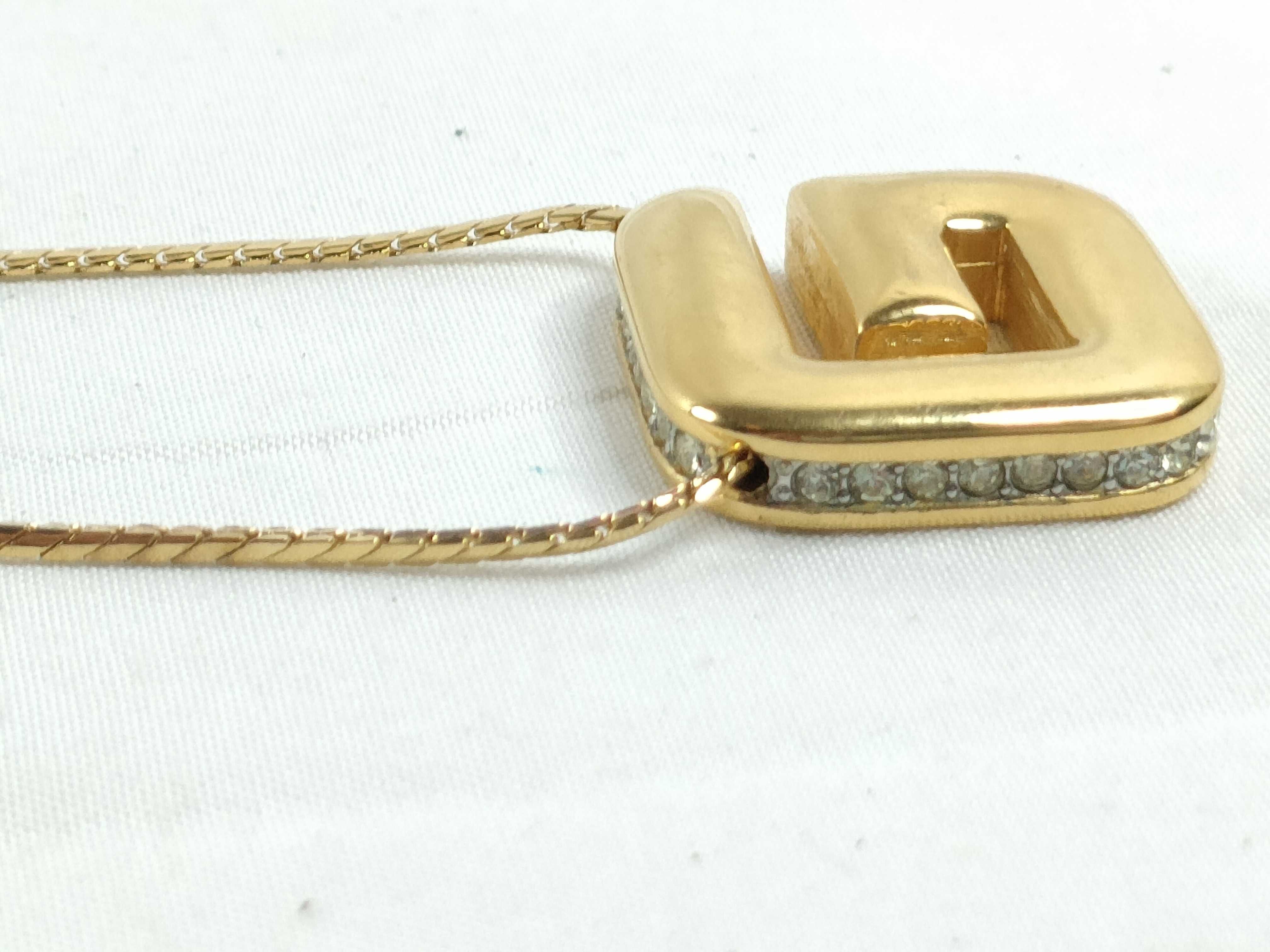 necklace — view 5