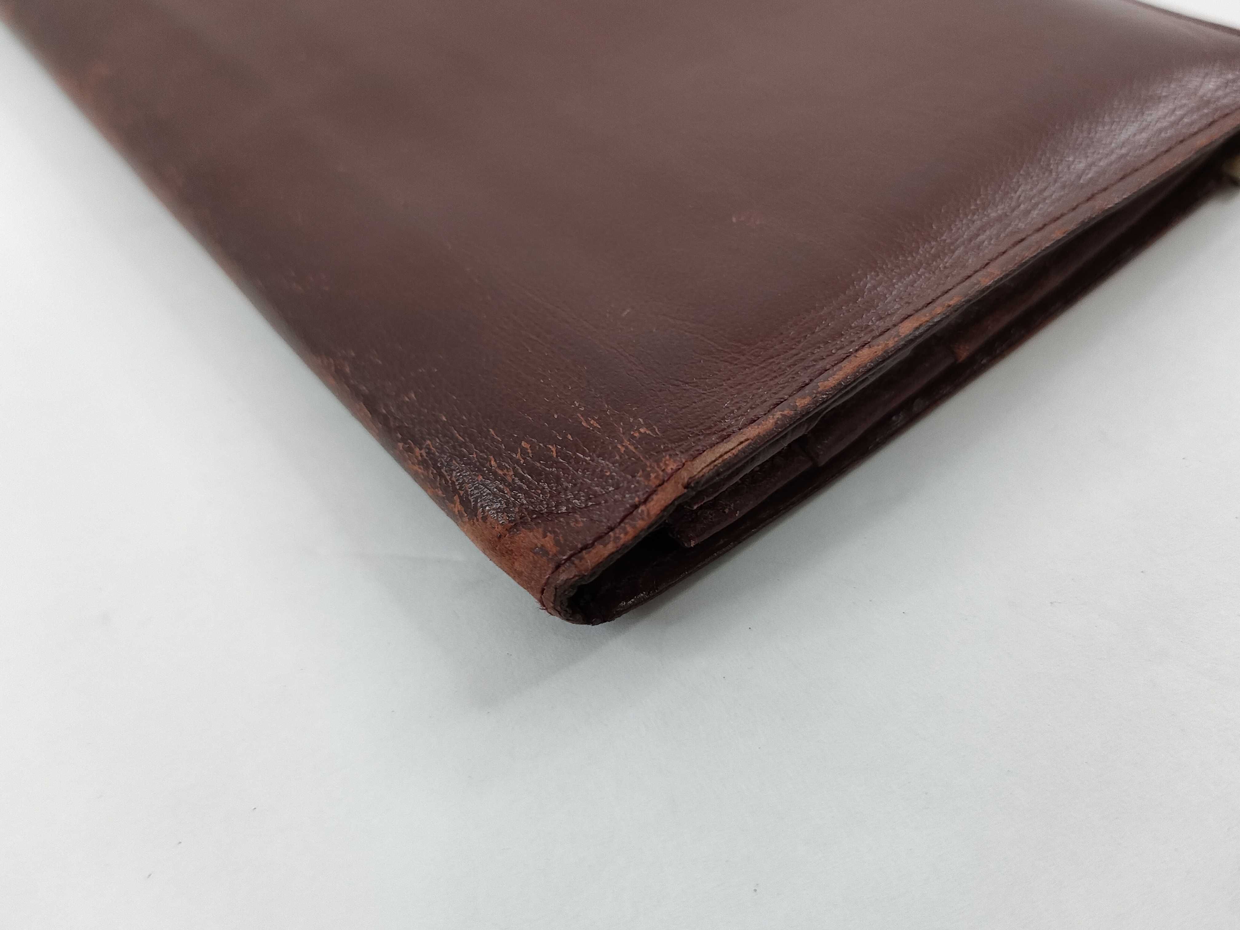 Must line long wallet/billfold — view 6