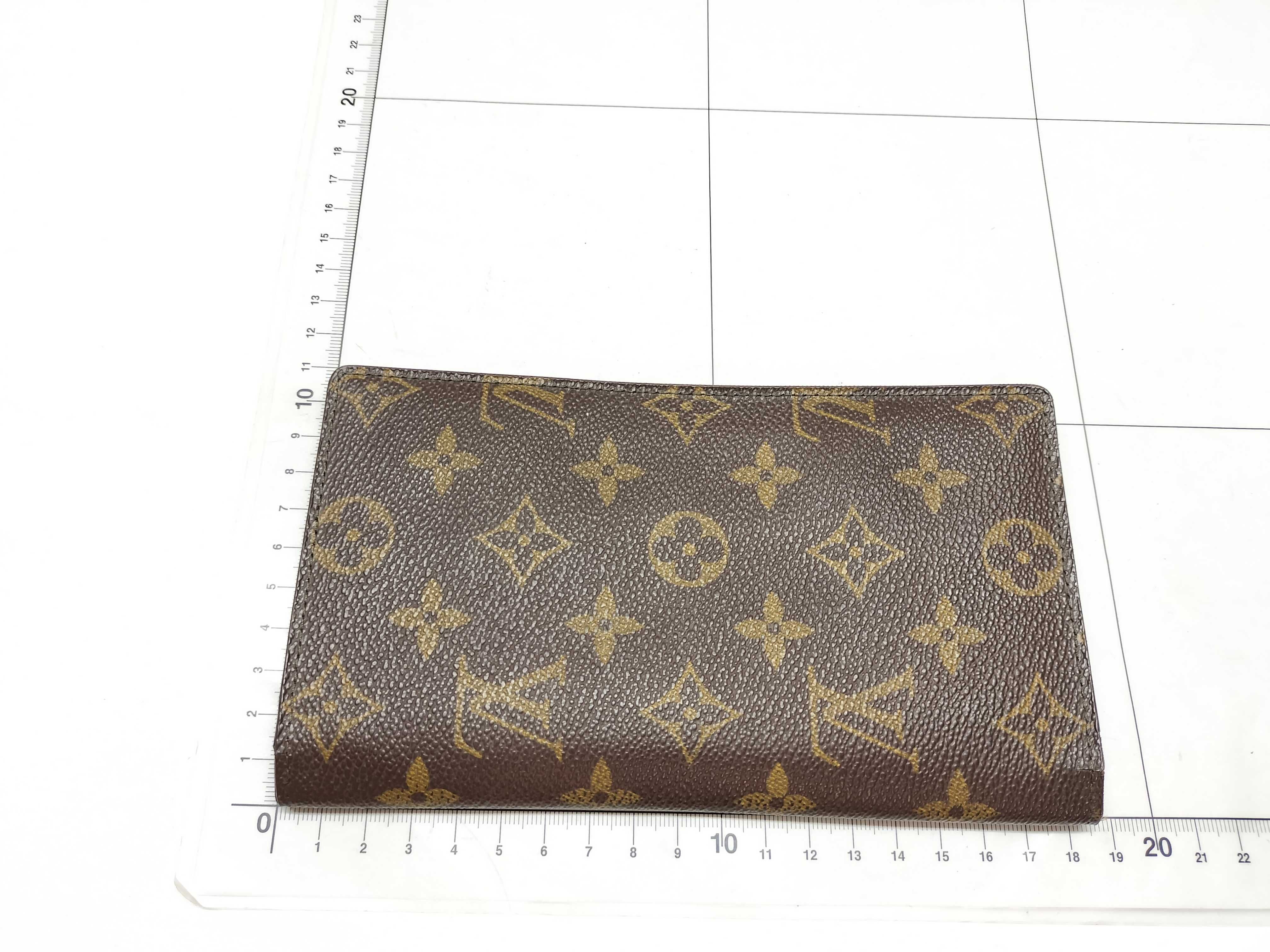 Monogram Portefeuille Chequier Carte Credit Wallet — view 2