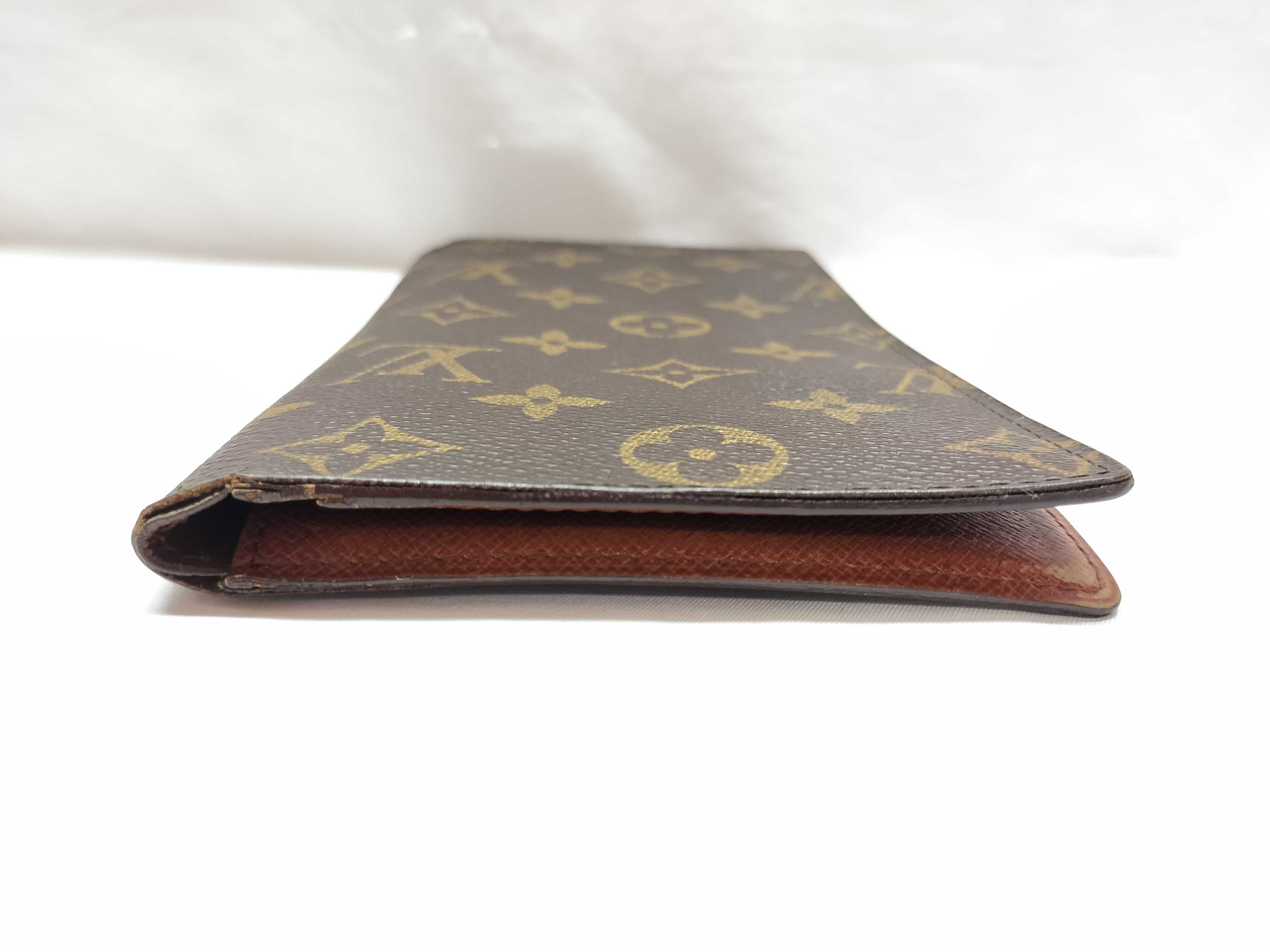 Monogram Portefeuille Chequier Carte Credit Wallet — view 4