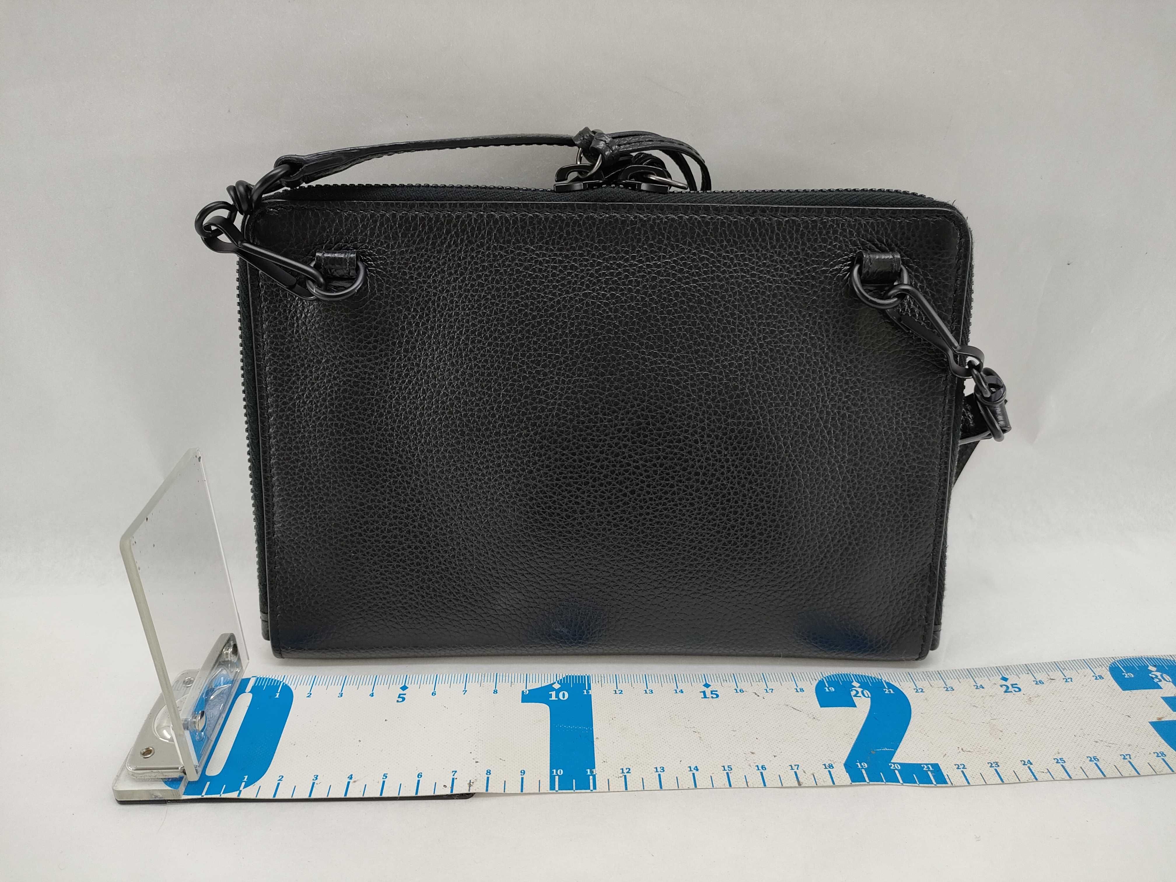 City Shoulder Bag, Black Shoulder Bag — view 2